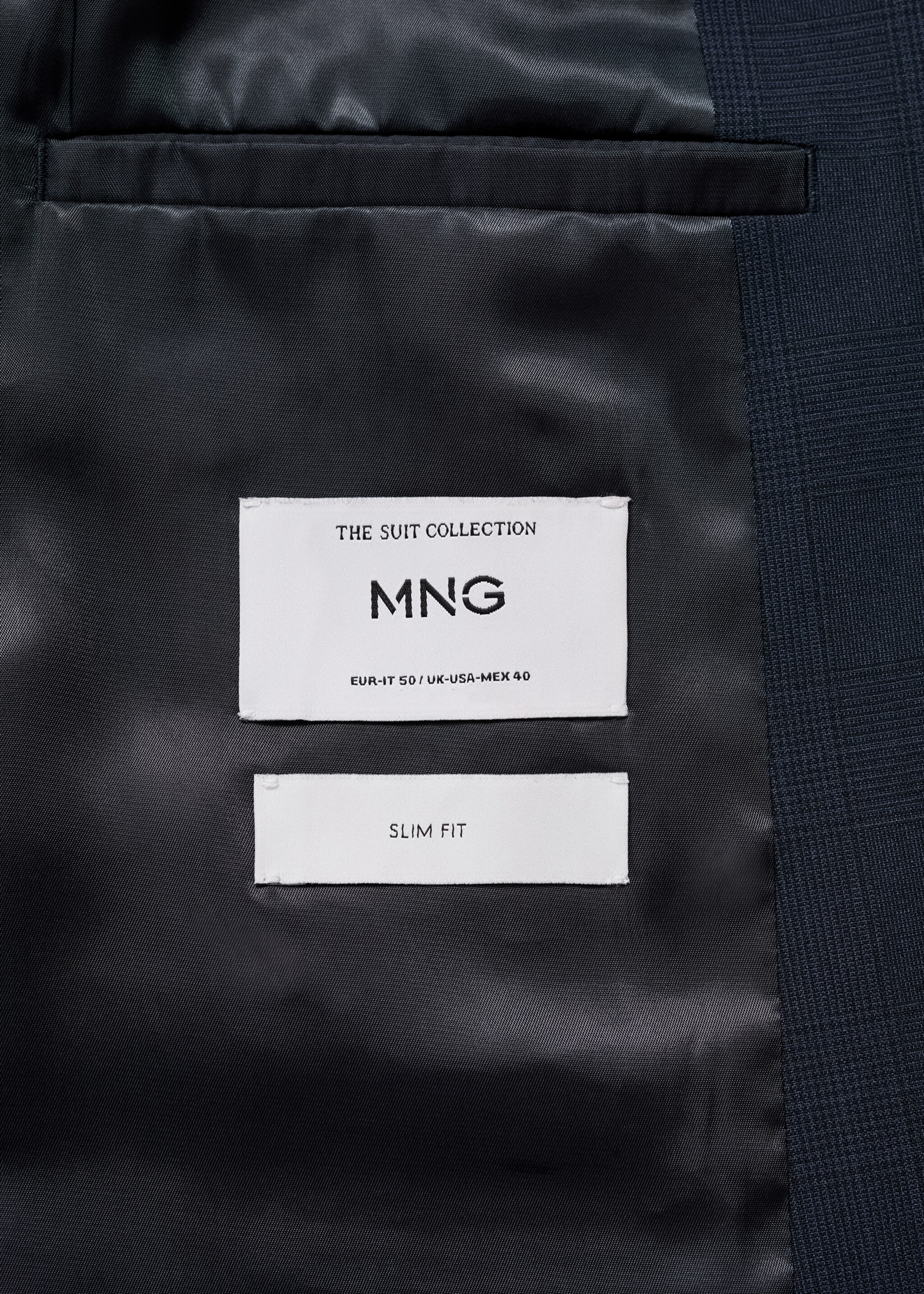 Veste costume Milán slim-fit - Détail de l'article 0, Bleu marine foncé. Ref: 87090601-00.