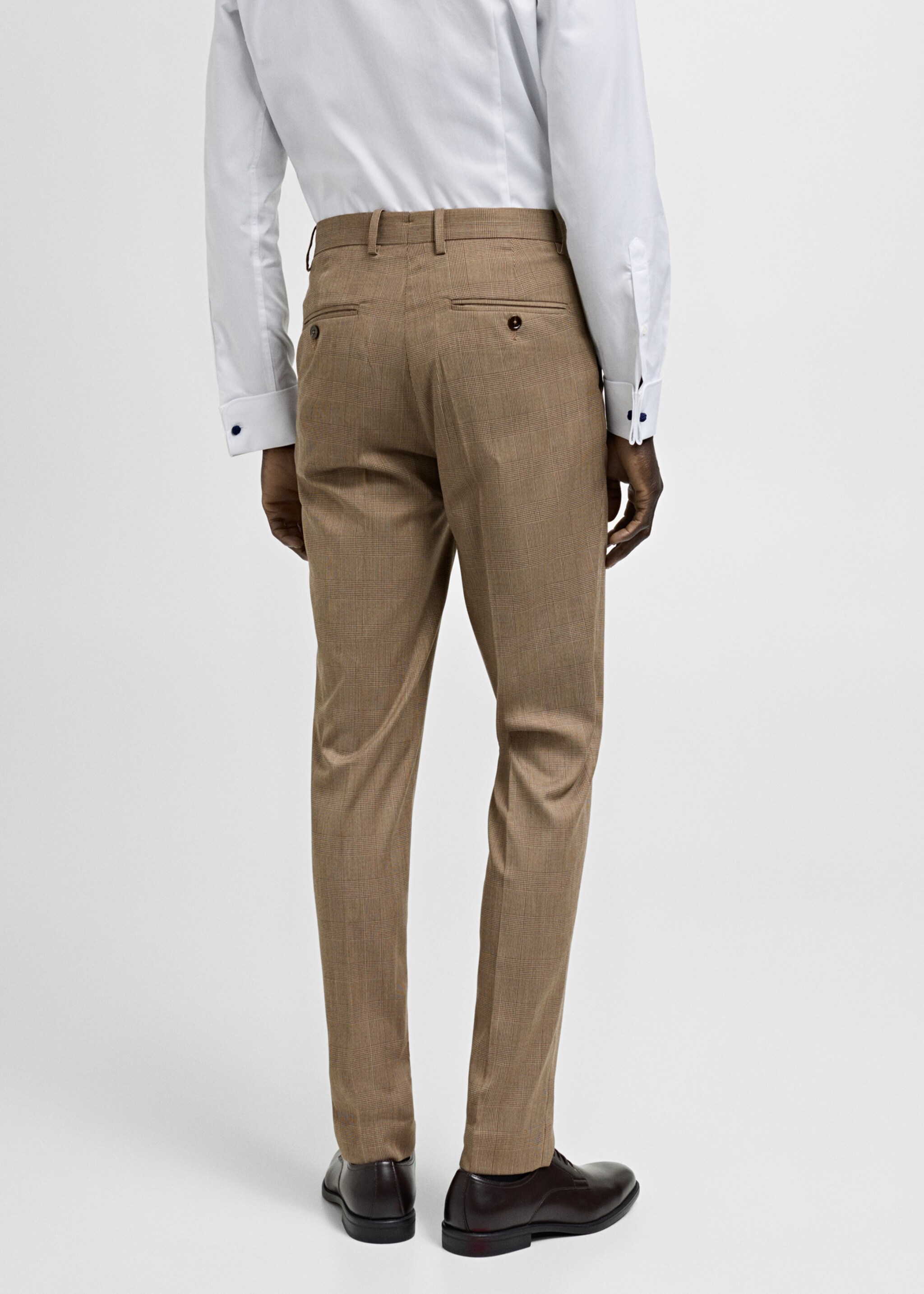 Παντελόνι κοστουμιού Milan ουαλικό καρό - Πίσω όψη προϊόντος, Μεσαίο Καφέ. Ref: 87090612-00.