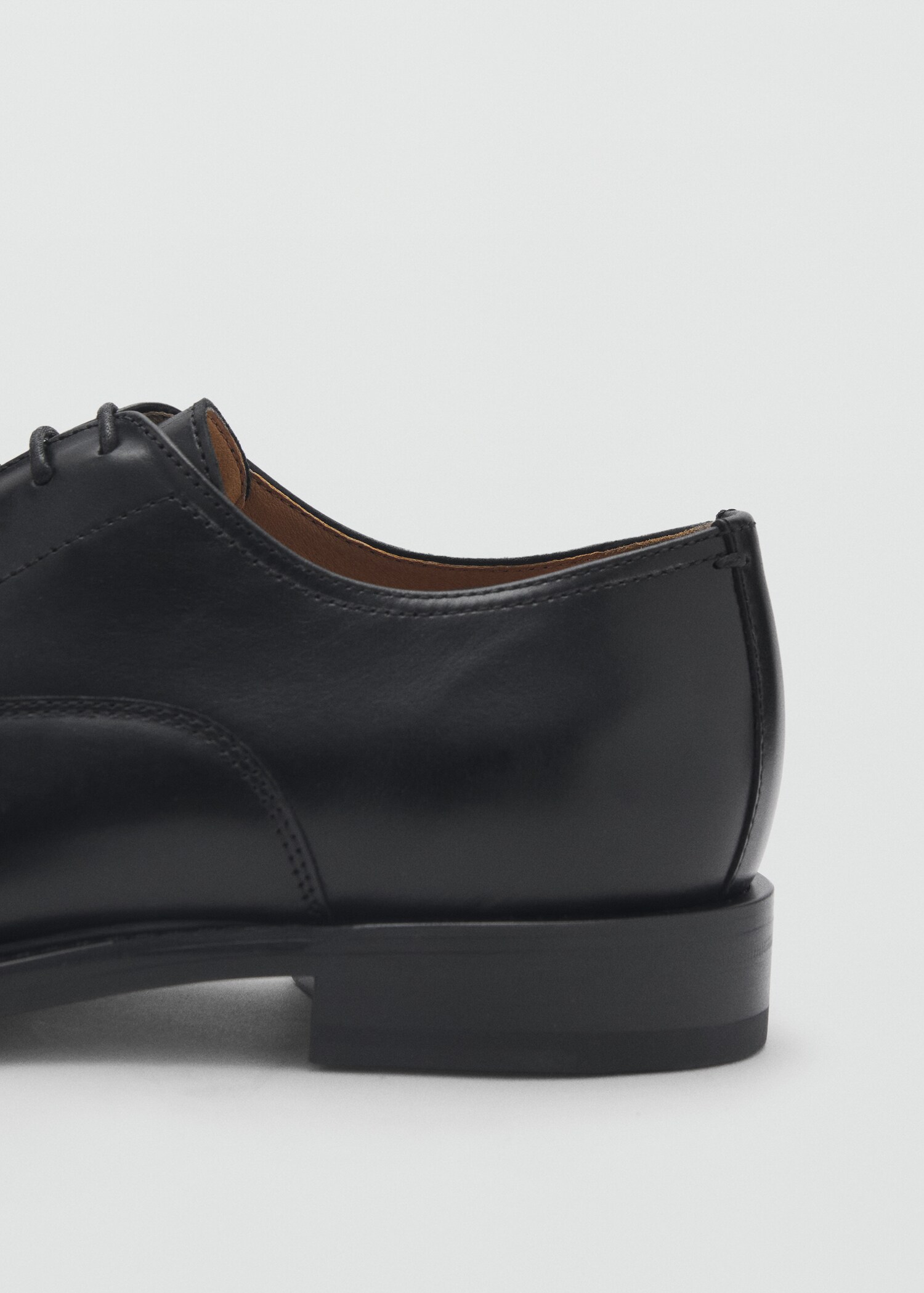 Oxford style leather shoe - Details of the article 1