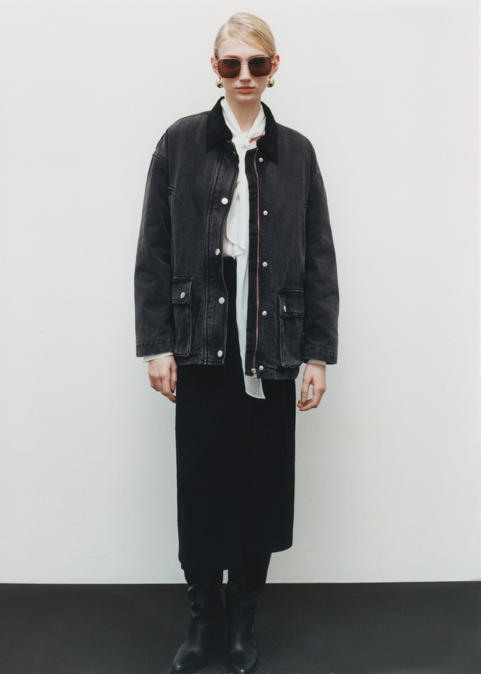 Rok sofi - Detail van het artikel 7, Zwart. Ref: 87090623-00.