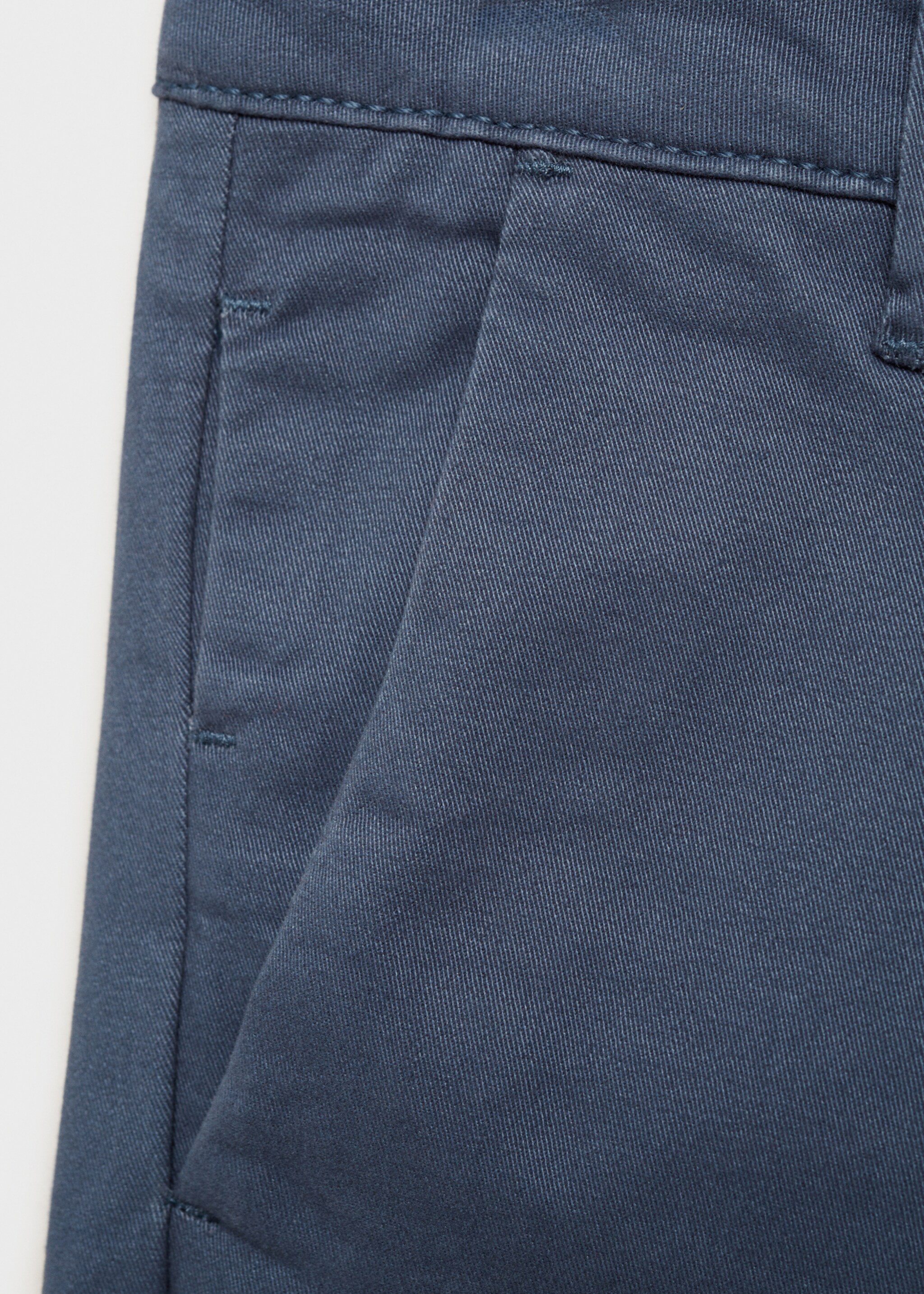 Cotton chinos - Details of the article 0, Blue. Ref: 87090626-00.