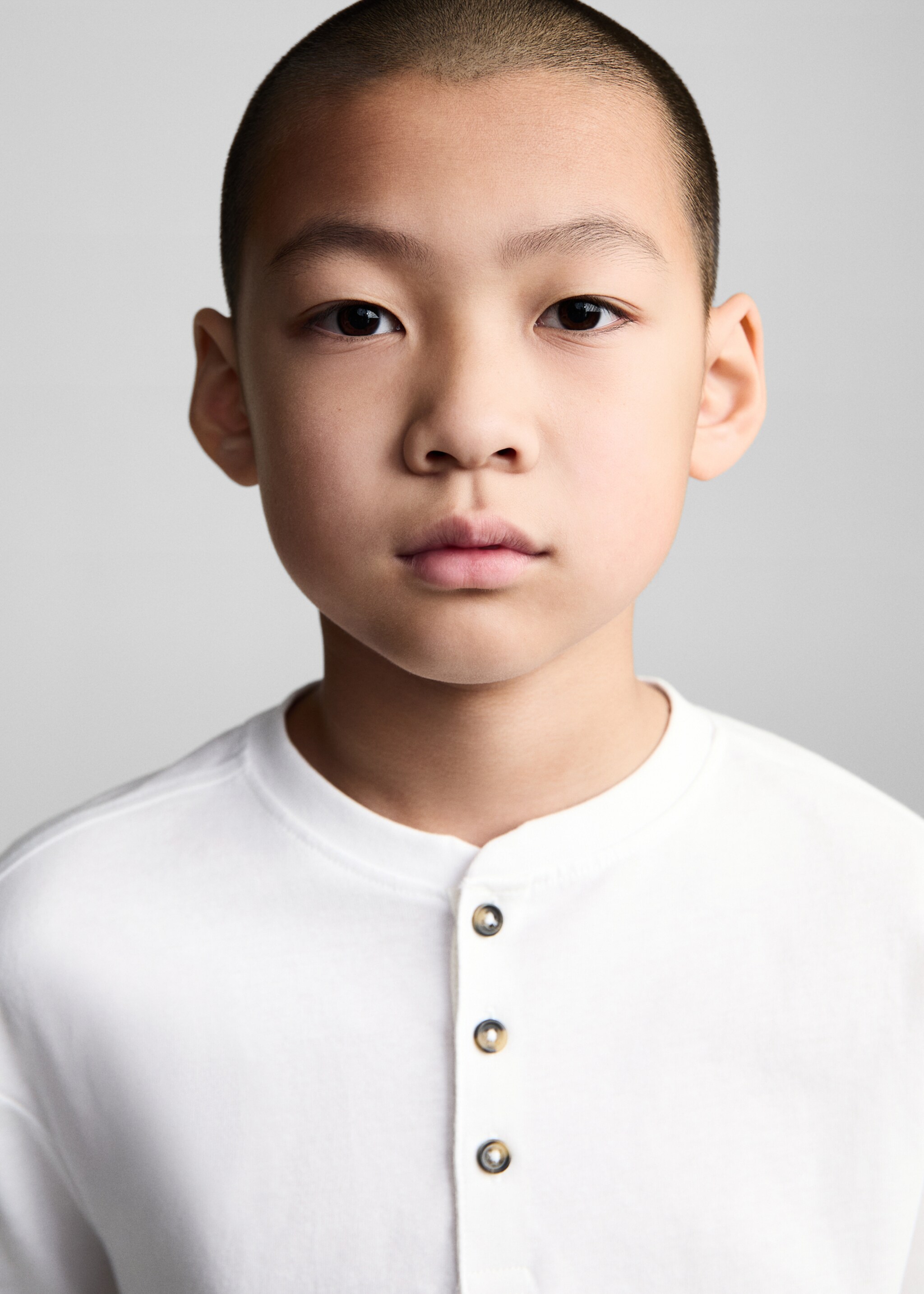 Katoenen T-shirt met lange mouwen - Detail van het artikel 1, Gebroken wit. Ref: 87090647-00.