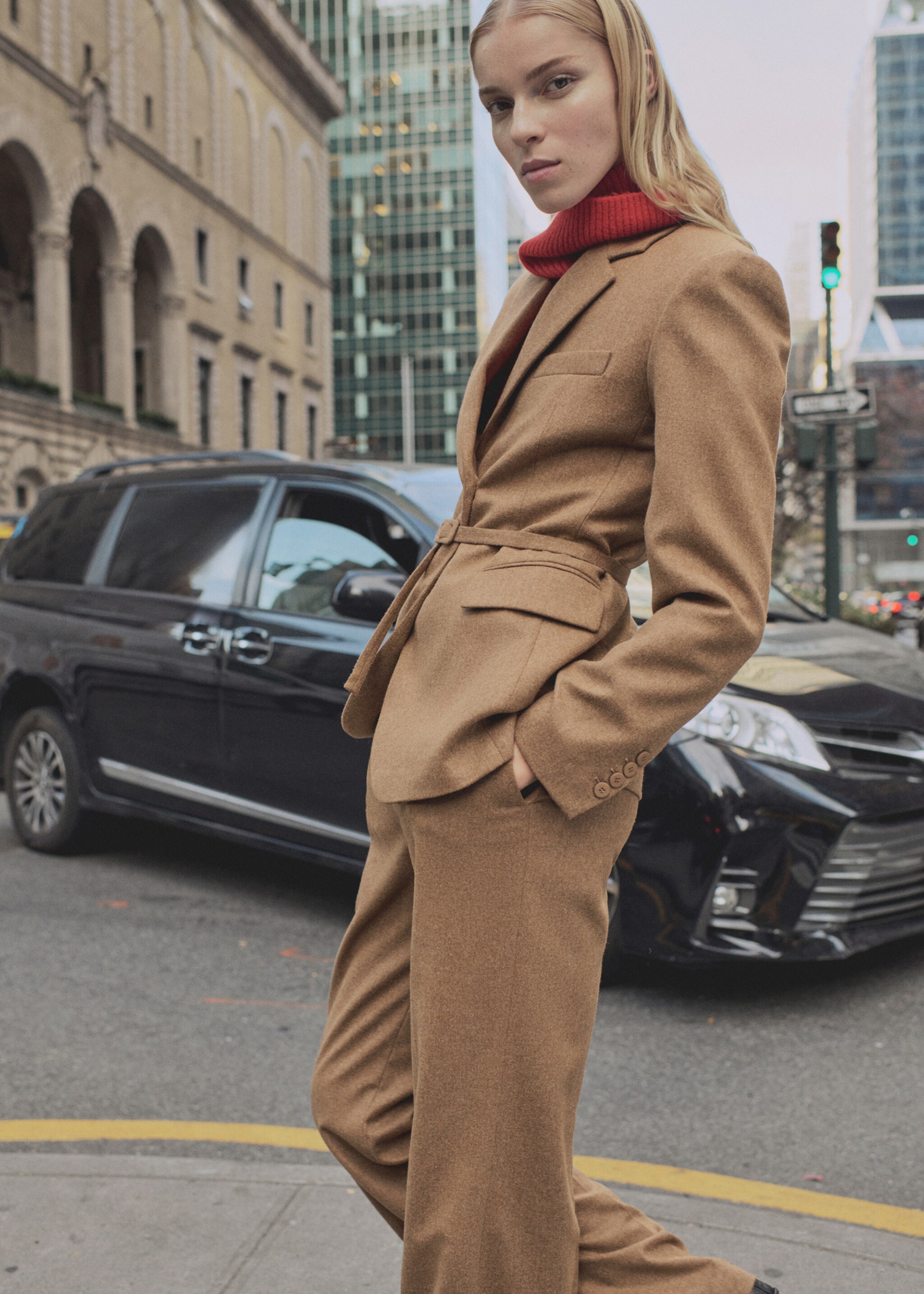 Wool-blend suit pants - Details of the article 4, Tobacco Brown. Ref: 87090652-00.