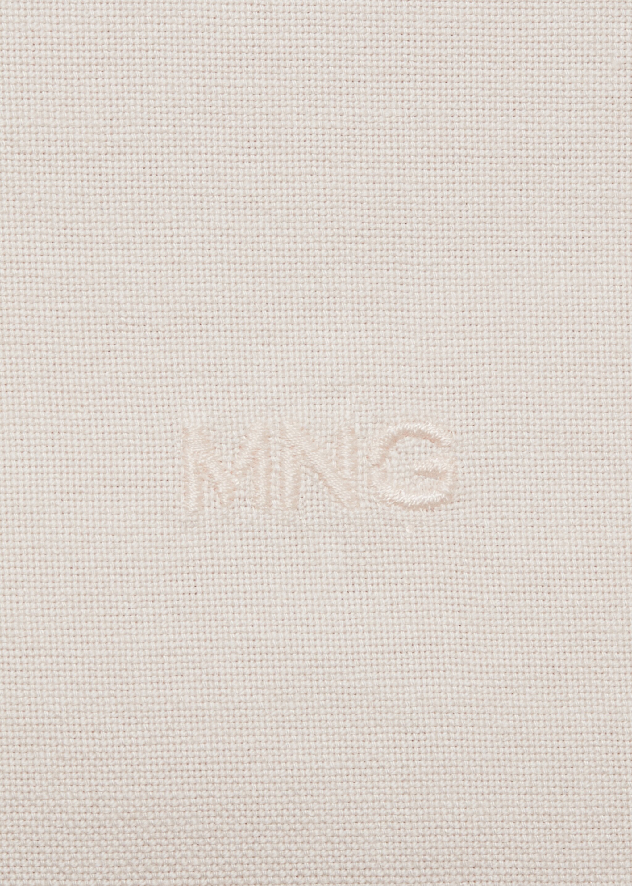 100% cotton Oxford shirt with logo - Details of the article 8, Ecru. Ref: 87090653-00.