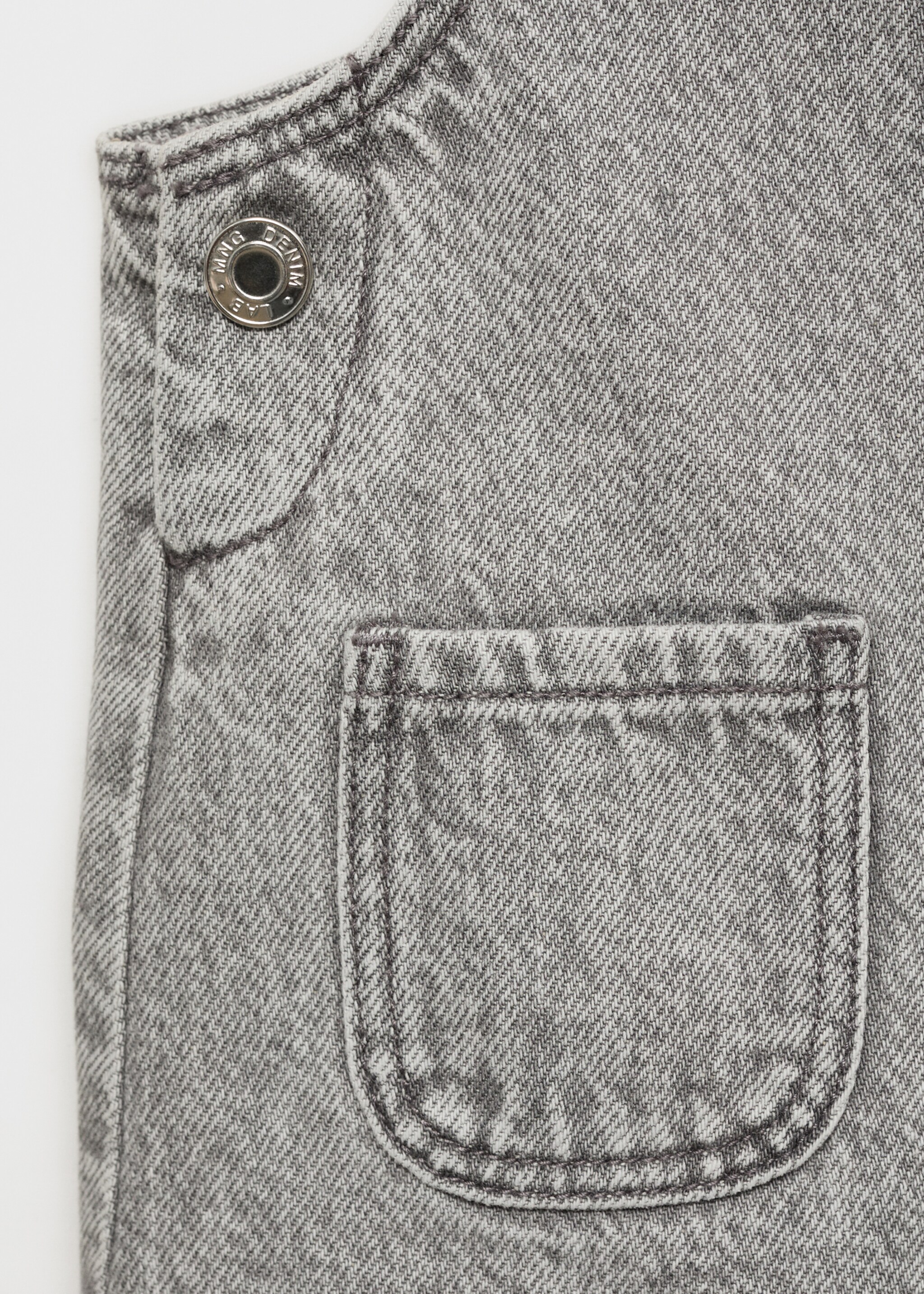 Short denim pinafore - Details of the article 0, Denim Grey. Ref: 87091045-00.