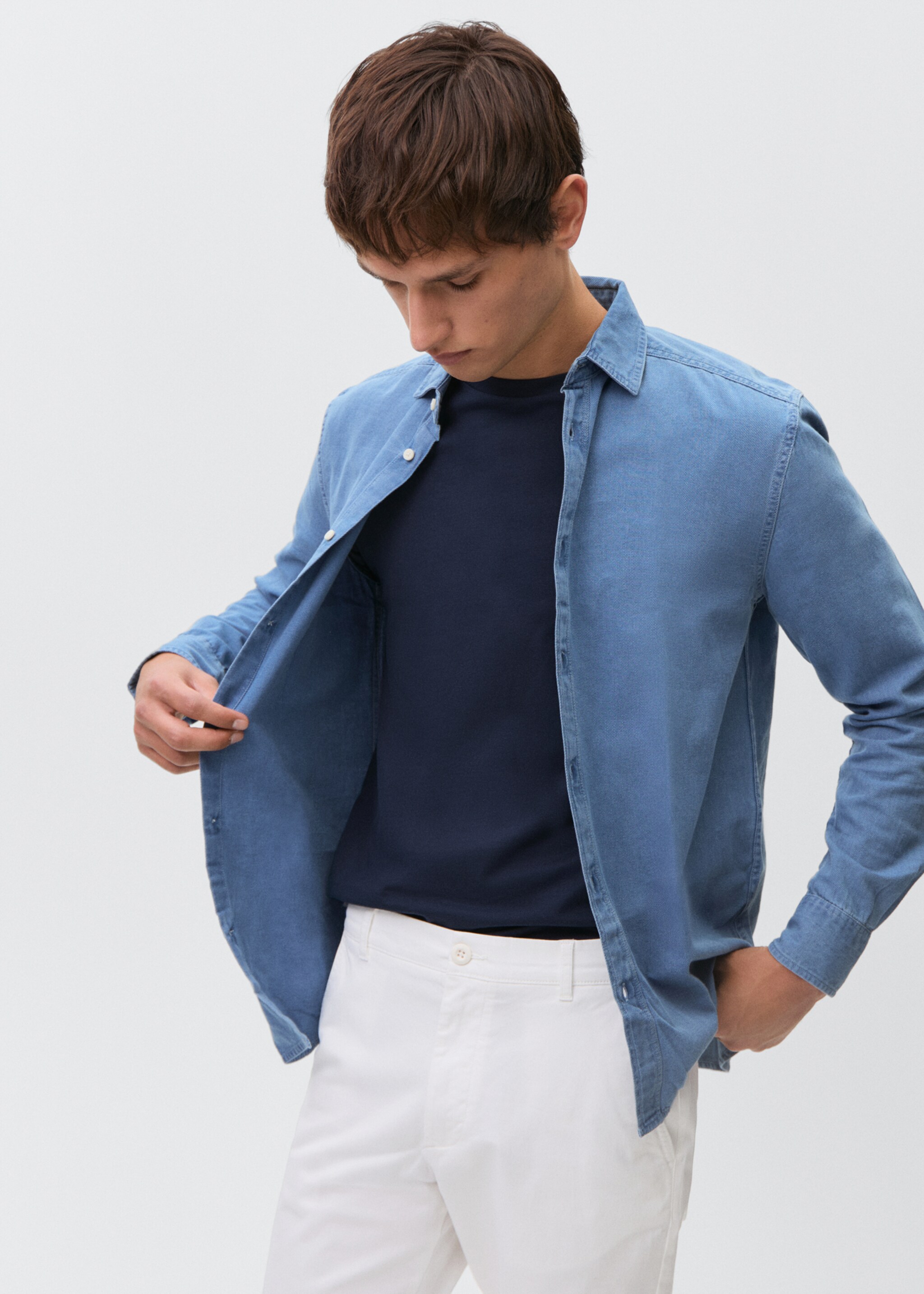 Plain chino trousers - Medium plane, White. Ref: 87091052-00.