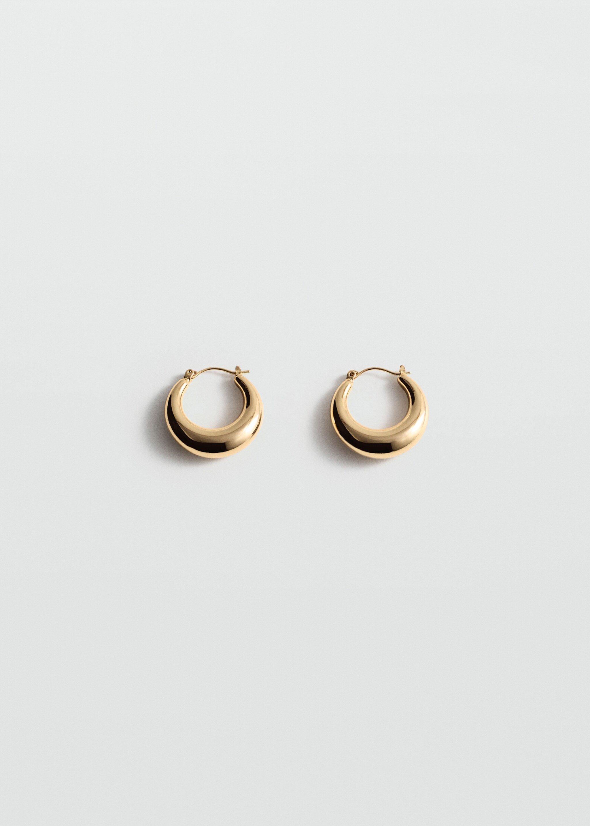 Volume hoop earrings - Article without model, Gold. Ref: 87091058-00.