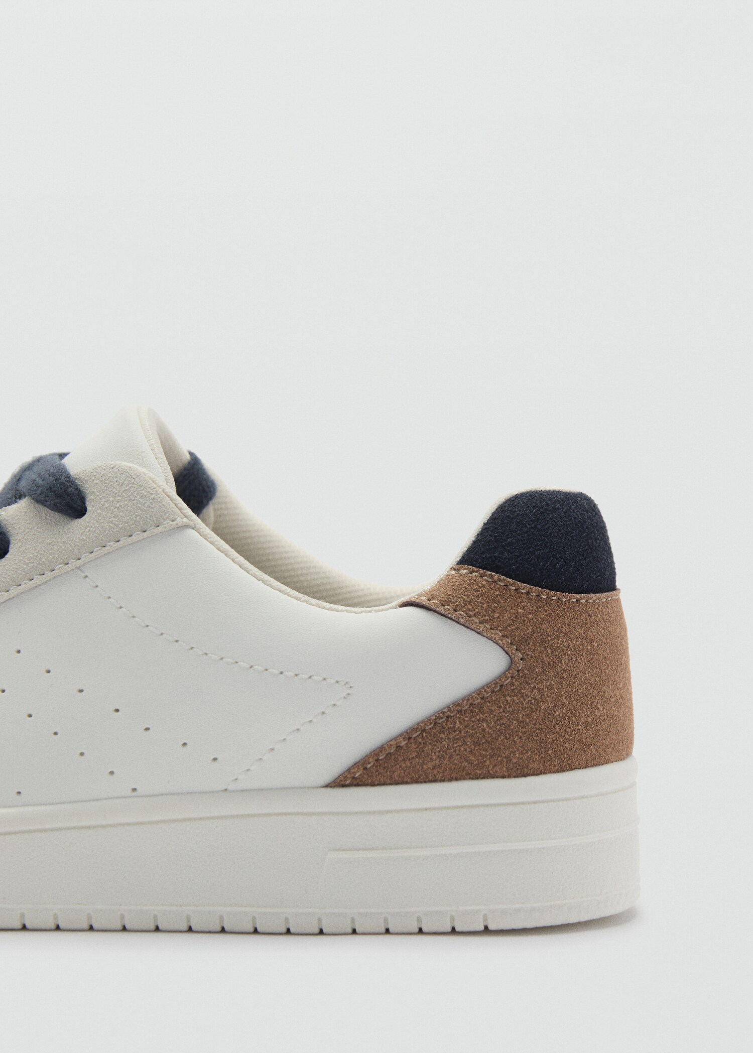 Combined trainers with laces - Details of the article 1