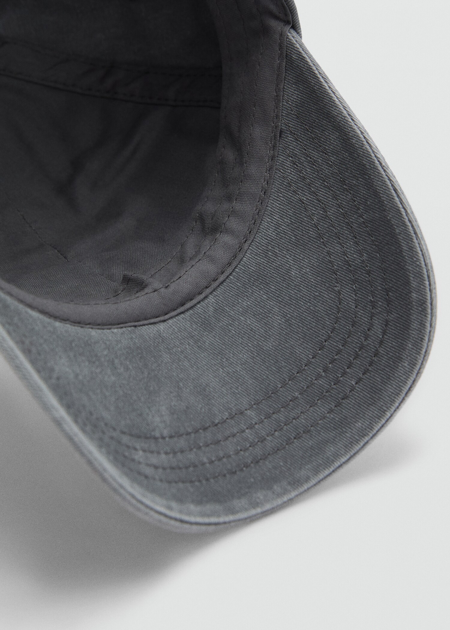 The Rolling Stones cap - Details of the article 2