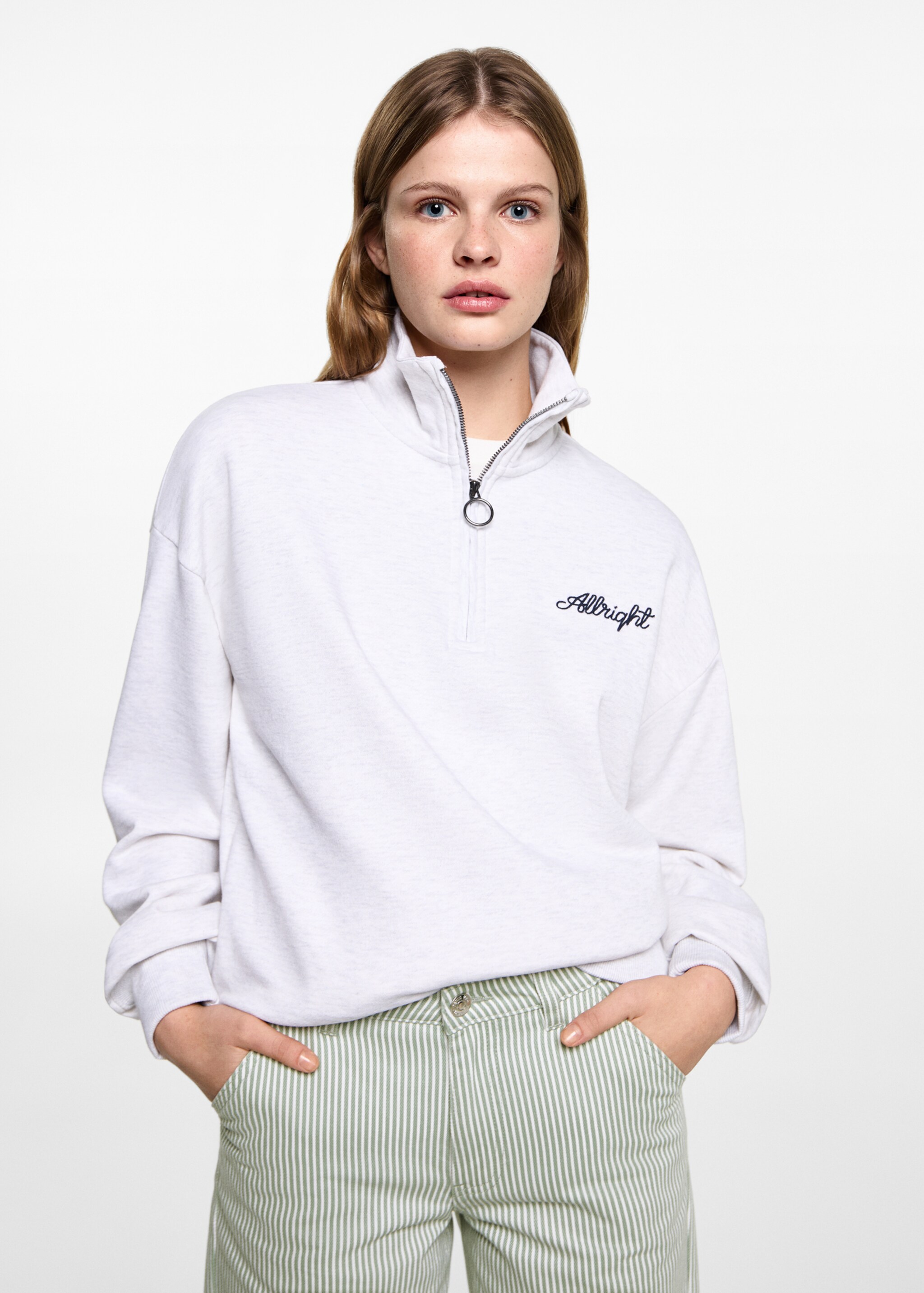 Jean straight-fit à rayures - Plan moyen, Vert pastel. Ref: 87091520-00.