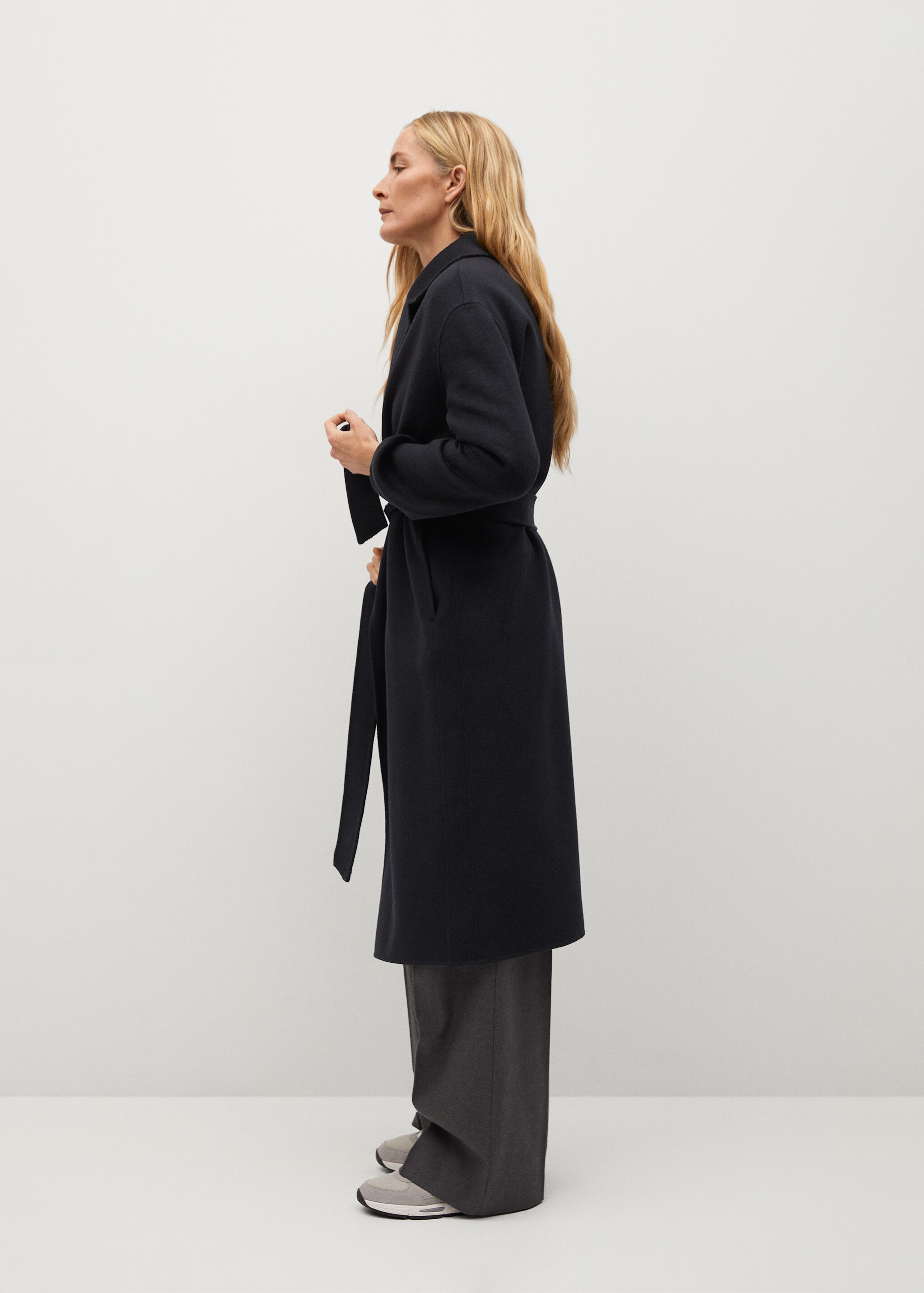 Handmade wool coat - Details of the article 3