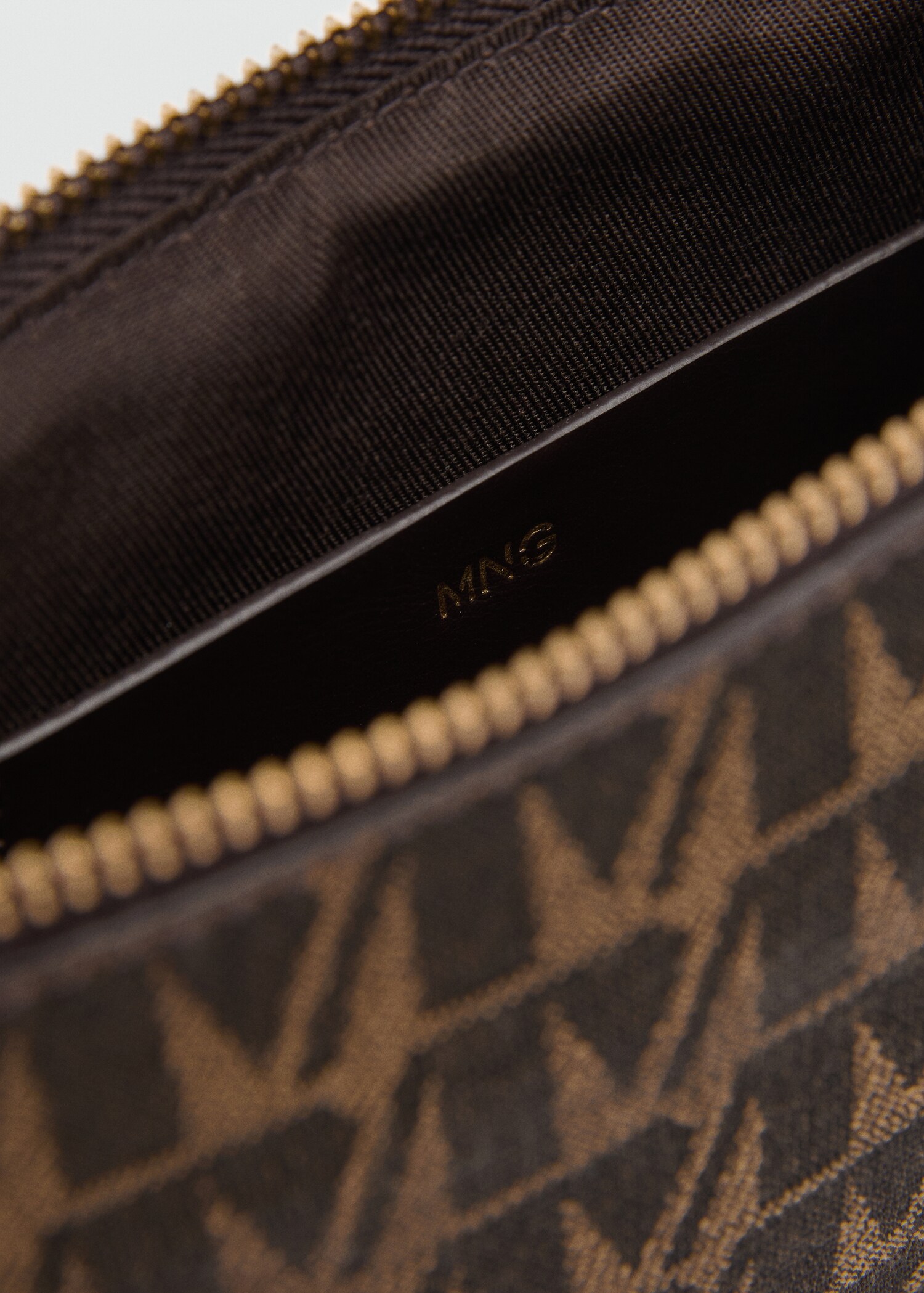 Chain bag with printed logo - Details of the article 1