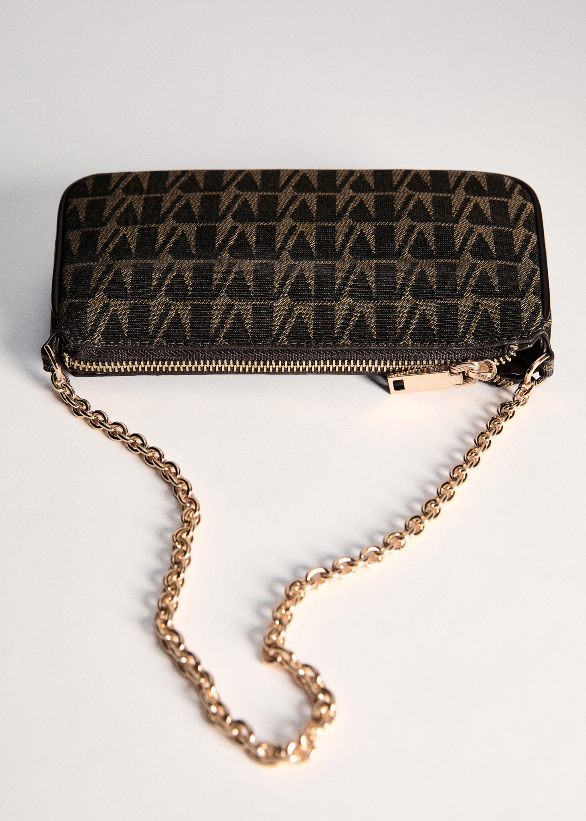 Chain bag with printed logo - Details of the article 5, Chocolate. Ref: 87092024-00.