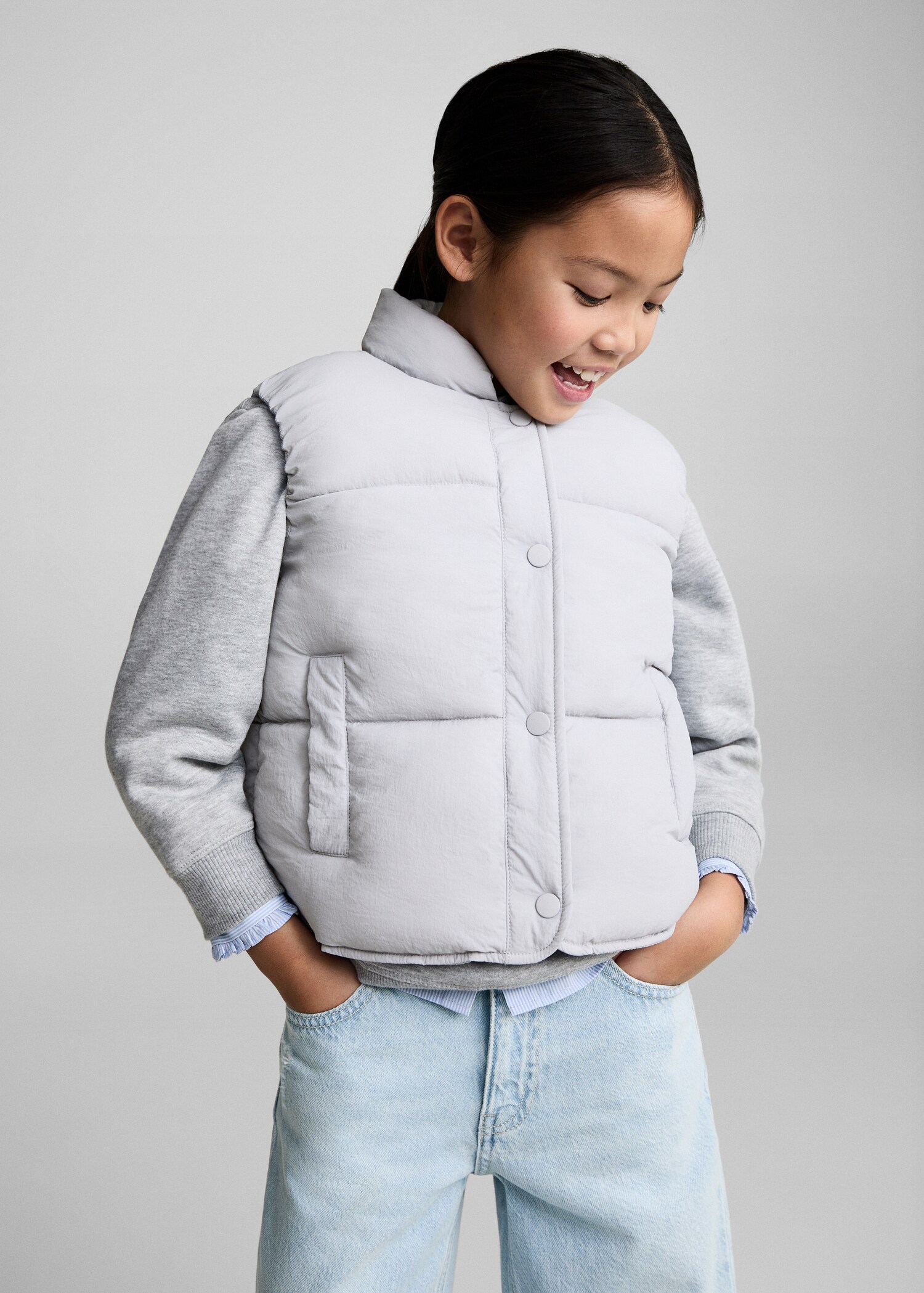 Quilted gilet with buttons - Medium plane