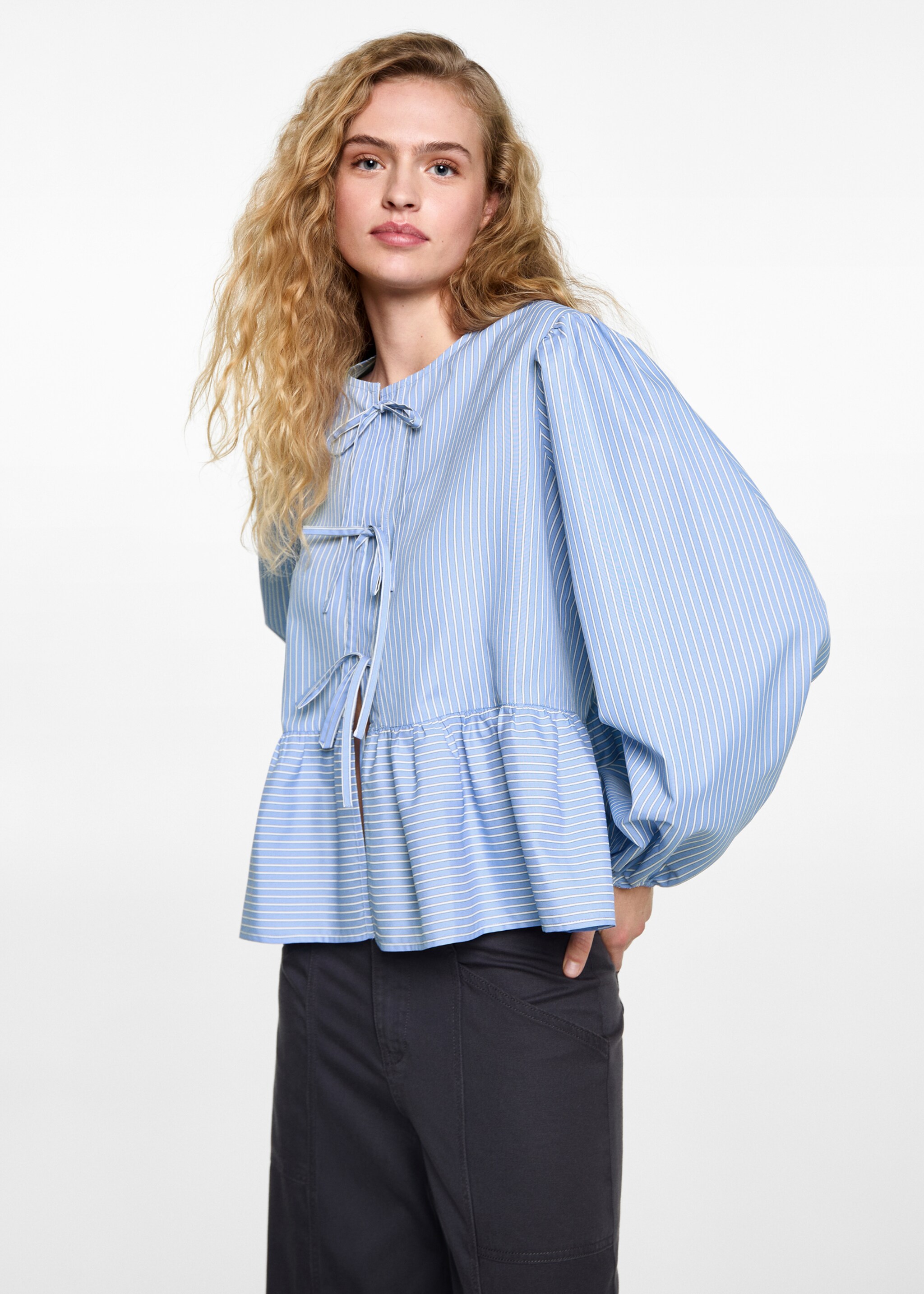 Gestreepte blouse met strikken - Middenvlak, Blauw. Ref: 87092539-00.