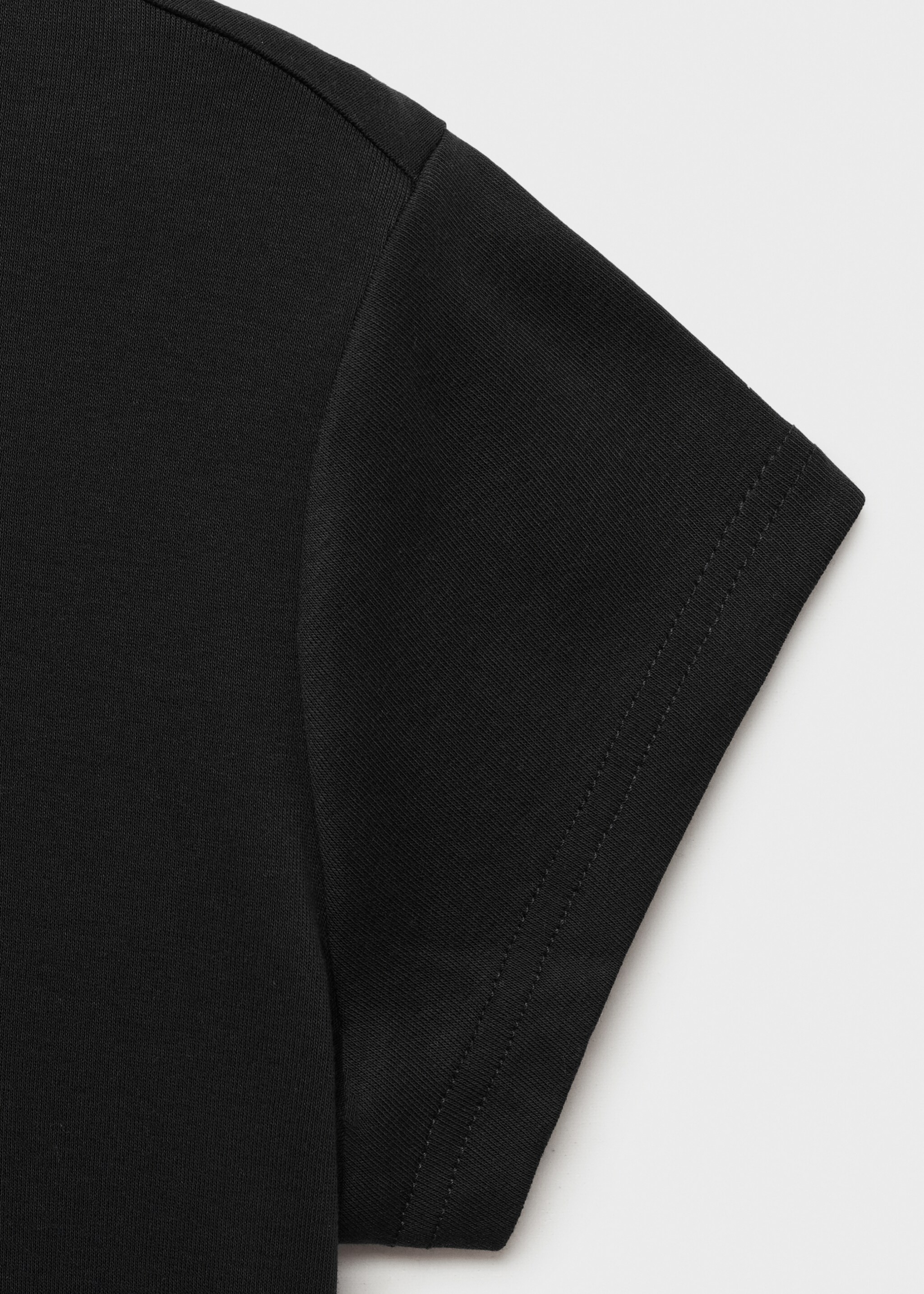 Samarreta 100% cotó màniga curta - Detall de l'article 8, Negre. Ref: 87092898-00.