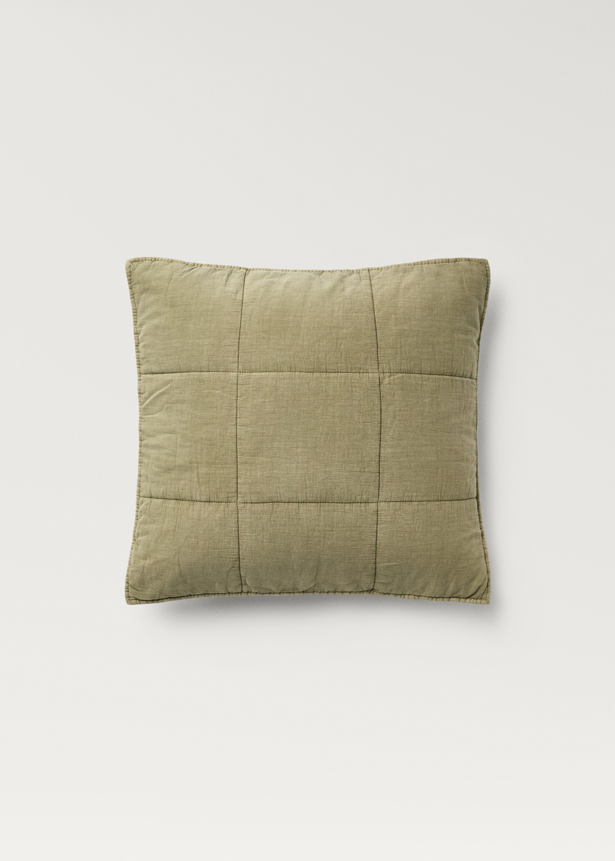 Garment-dyed cotton cushion cover with checks 50x50 cm - Article without model, Khaki. Ref: 87092908-00.