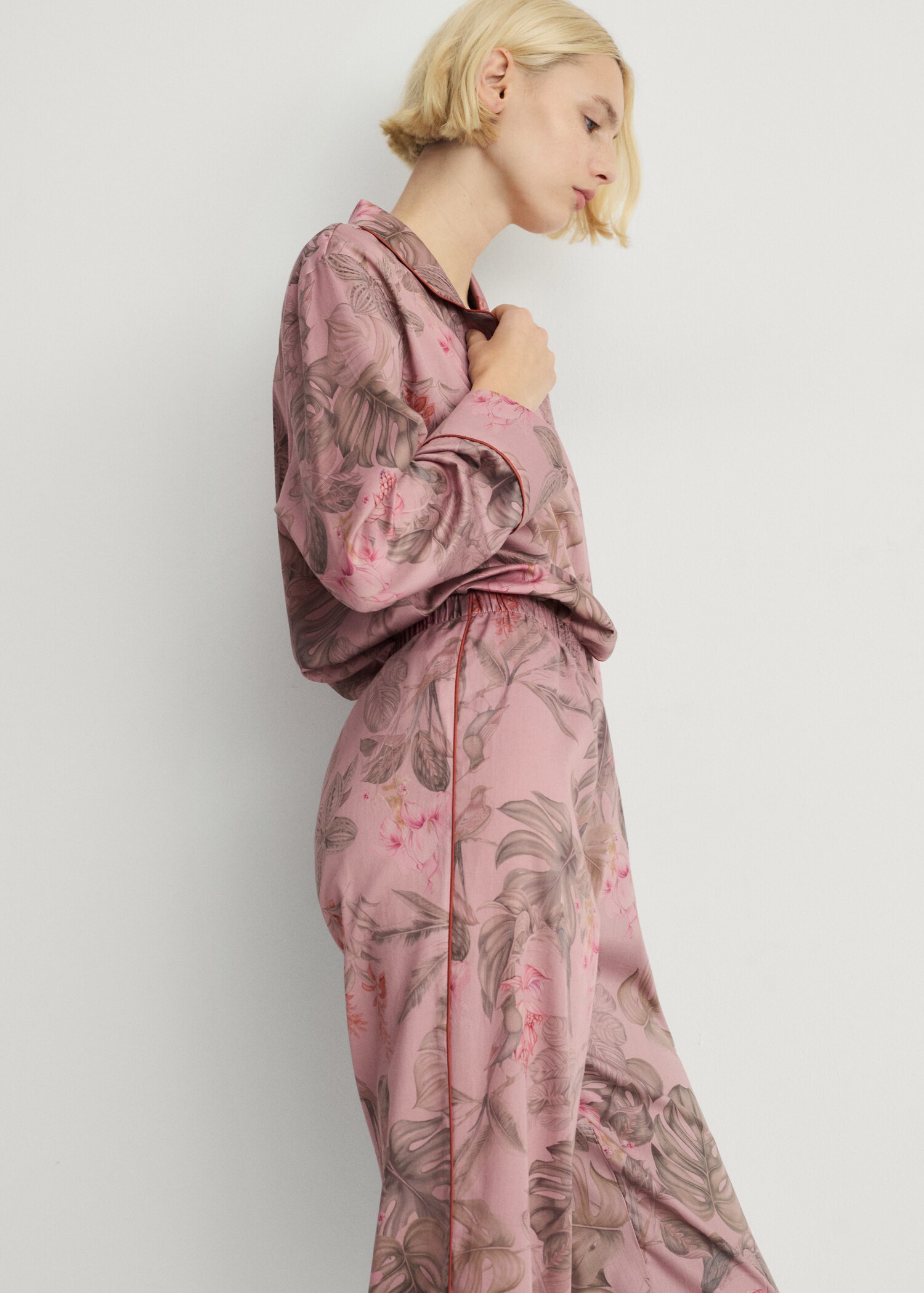 Tropical-print pyjama trousers - Details of the article 1