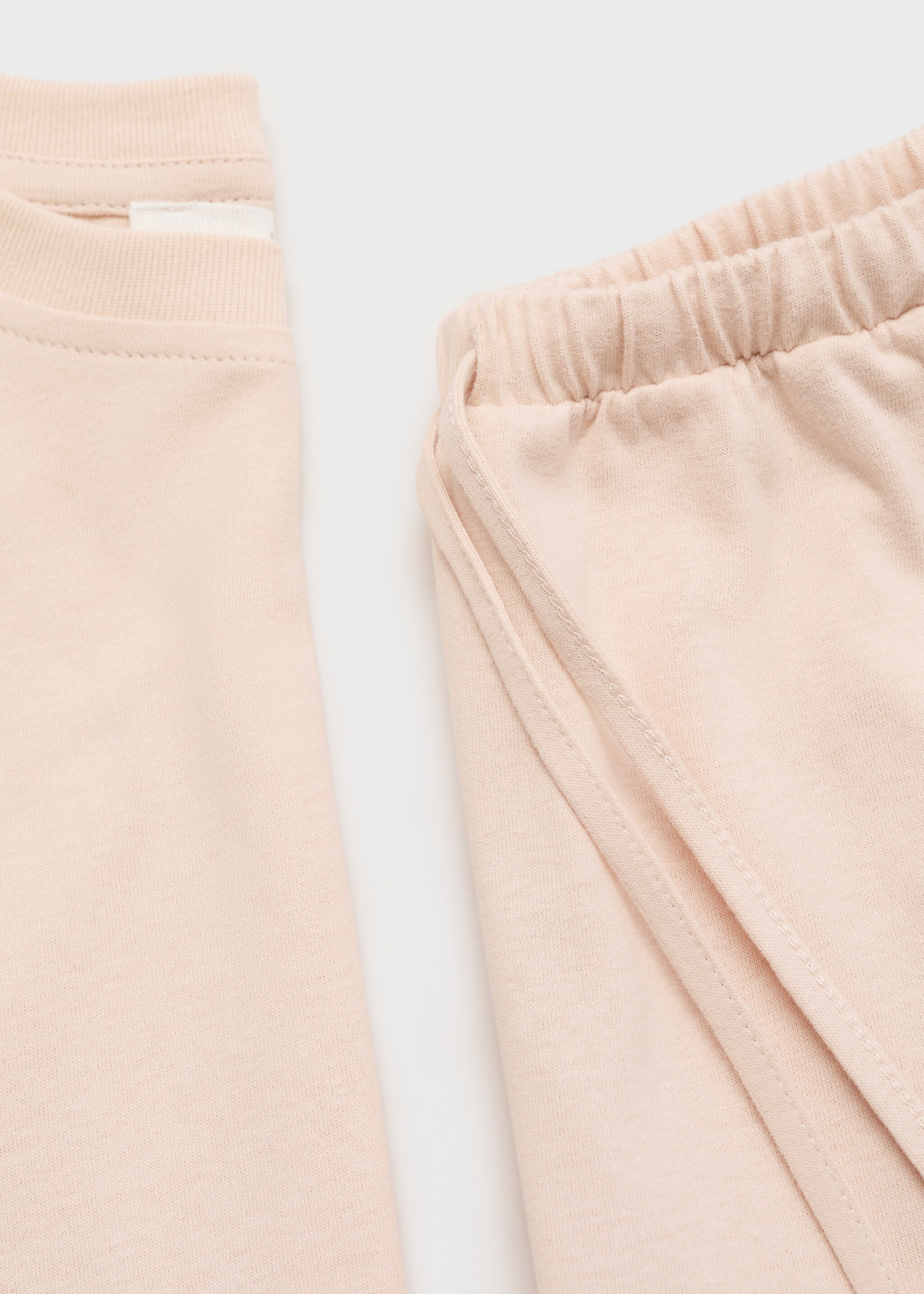 Cotton sweatshirt with soft finish - Details of the article 0, Salmon. Ref: 87092970-00.