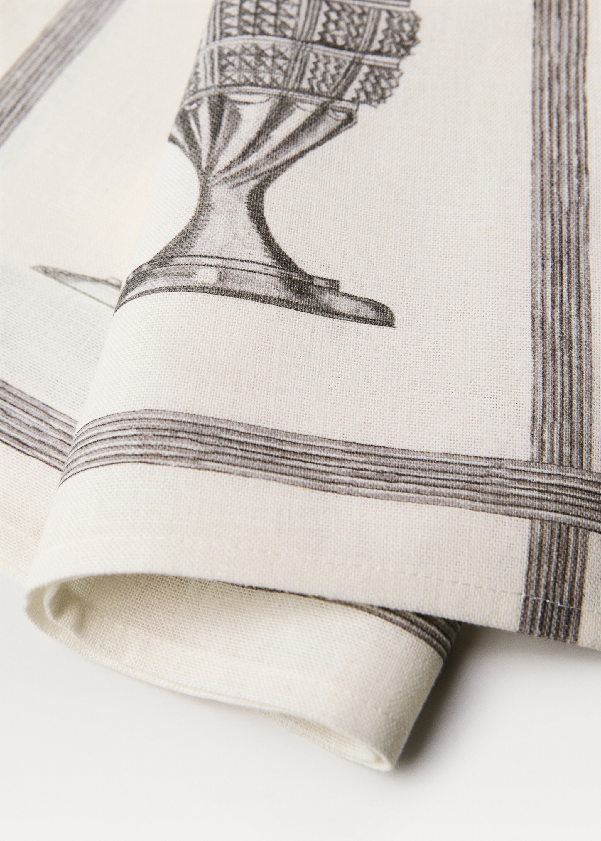 Cotton linen napkins with glasses print - Details of the article 1, Ecru. Ref: 87092971-00.