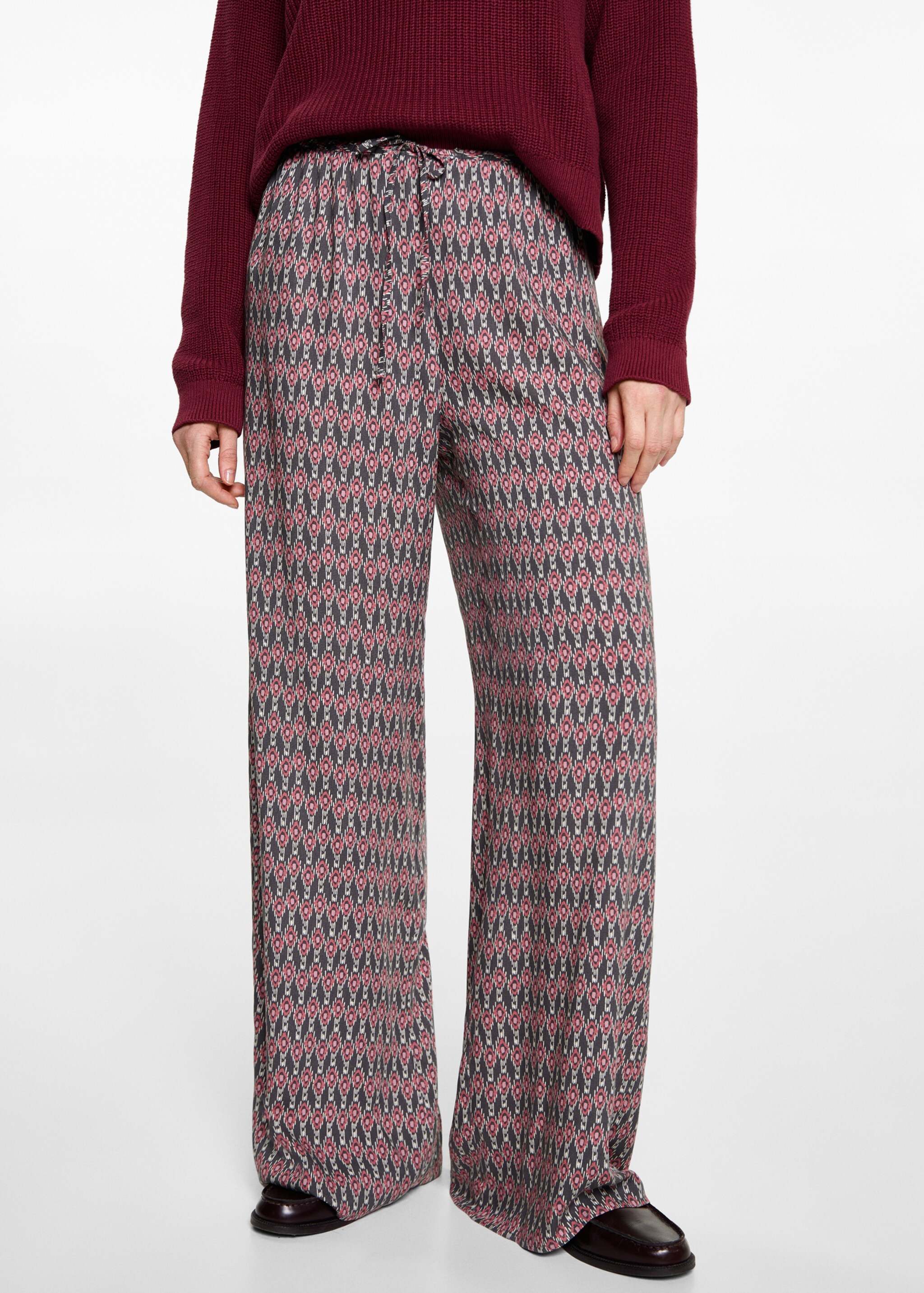 Flowy printed trousers - Medium plane, Maroon. Ref: 87093278-00.