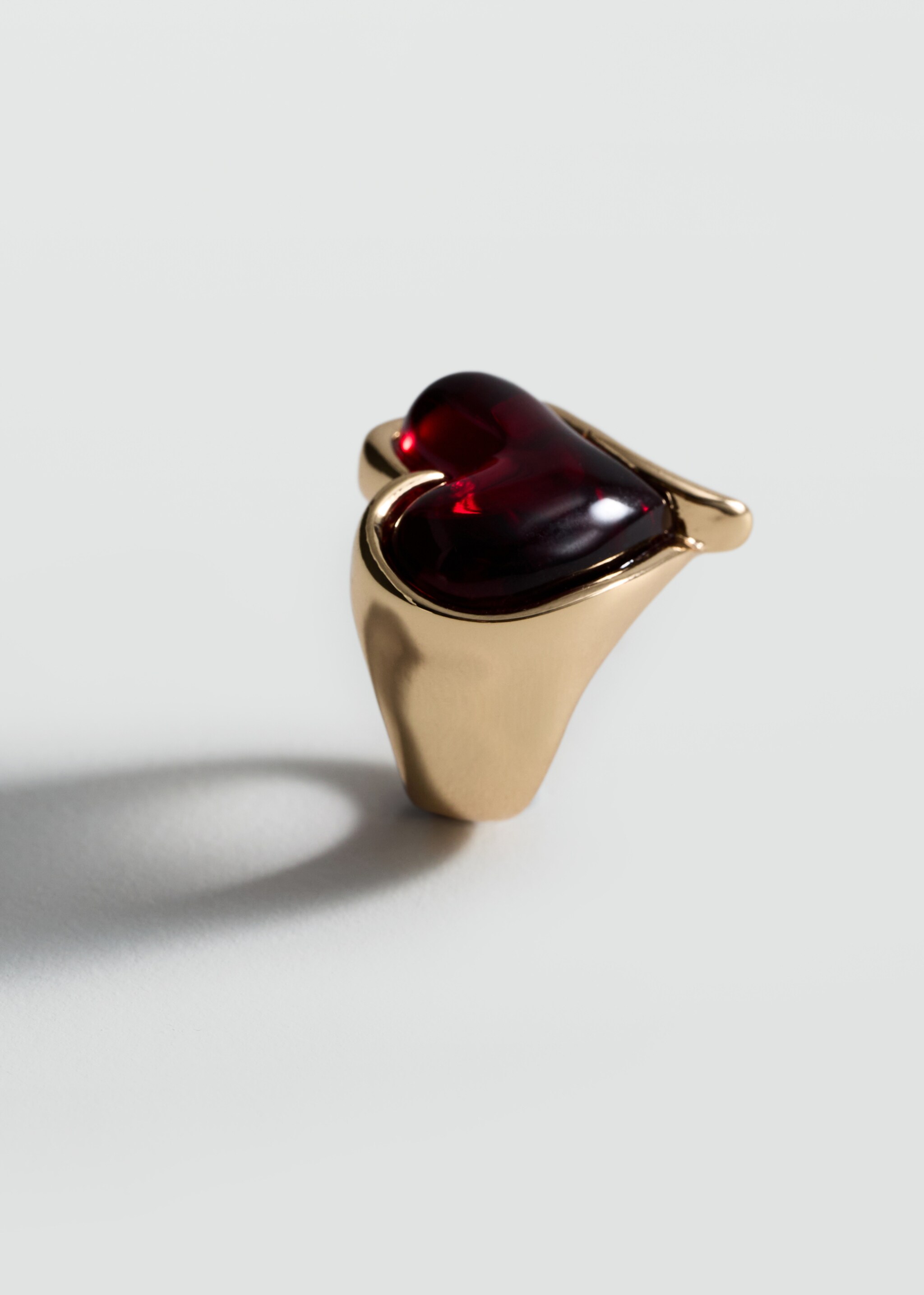 Heart ring - Medium plane, Gold. Ref: 87093283-00.