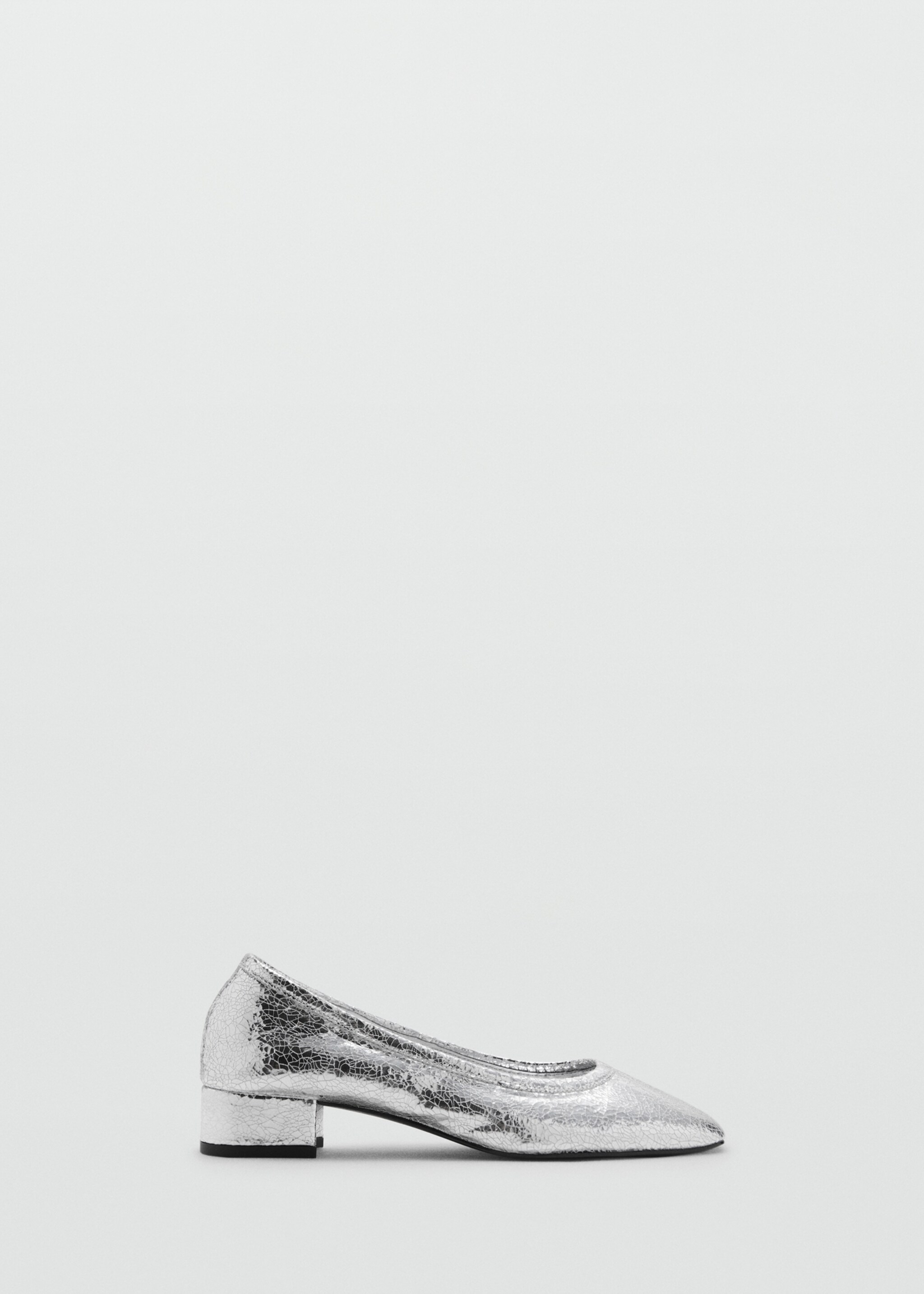 Cracked-heel shoes - Article without model, Silver. Ref: 87093285-00.