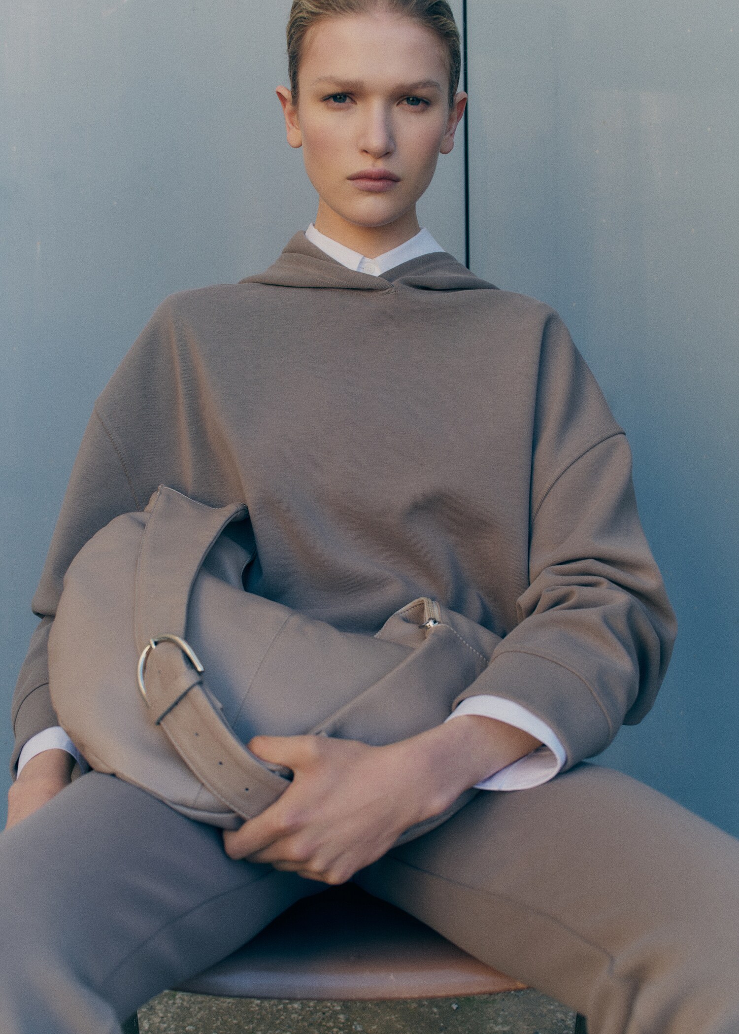 Sweat-shirt oversize capuche - Détail de l'article 6