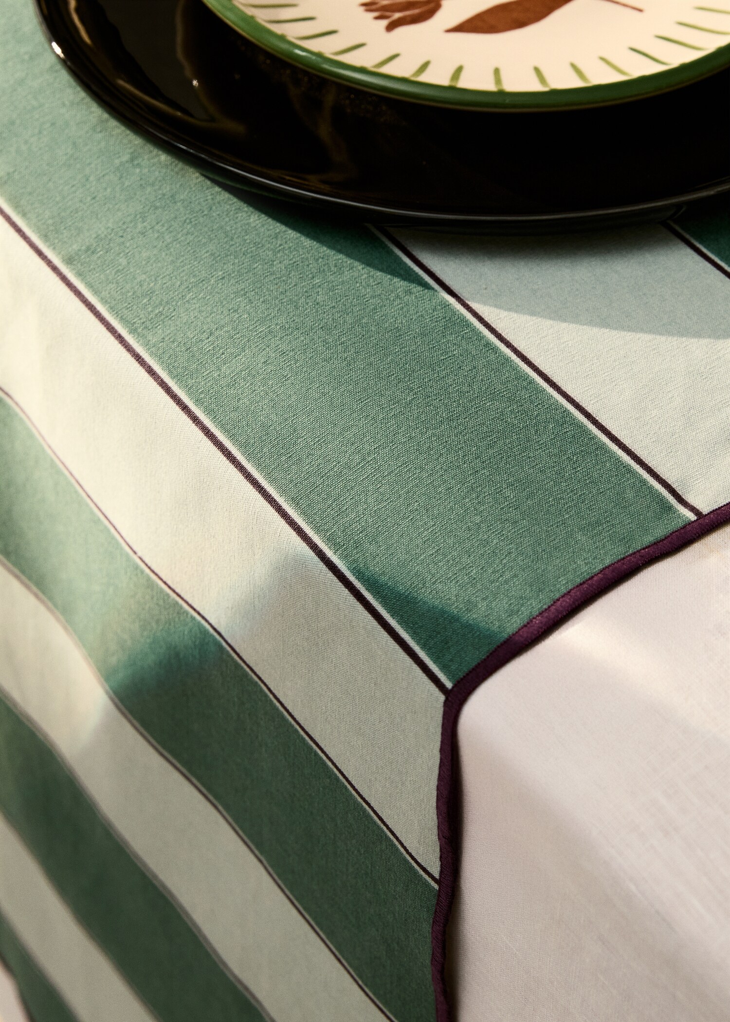 Resin stripe-print cotton table runner - Details of the article 7