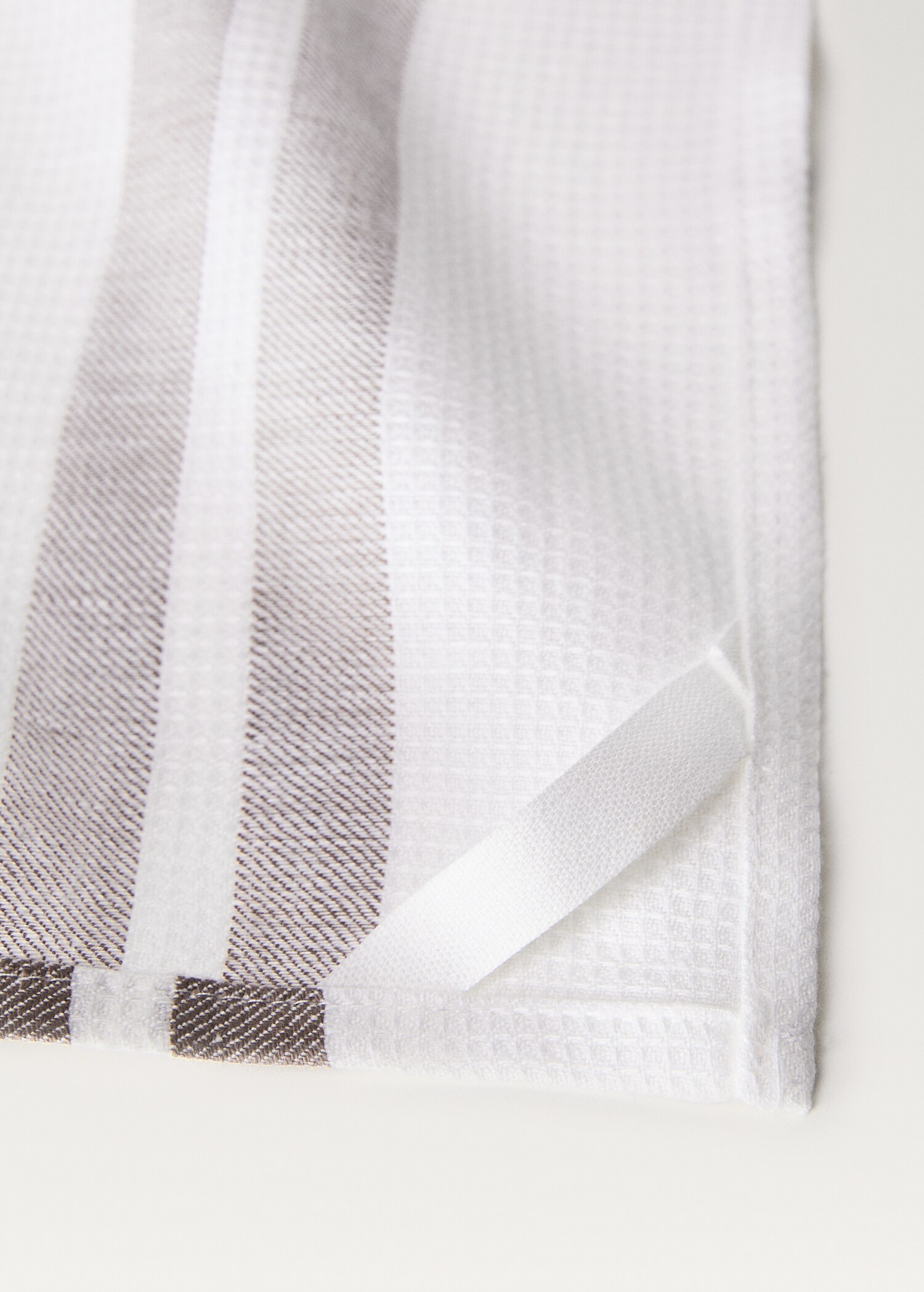 Waffle-linen striped kitchen cloth - Details of the article 2