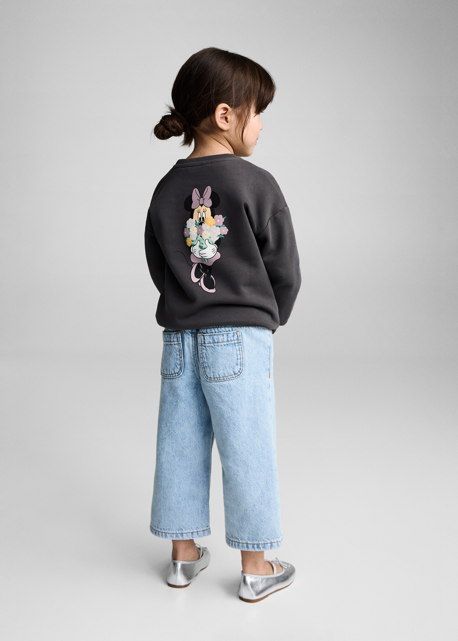Minnie Mouse sweatshirt - Reverse of the article