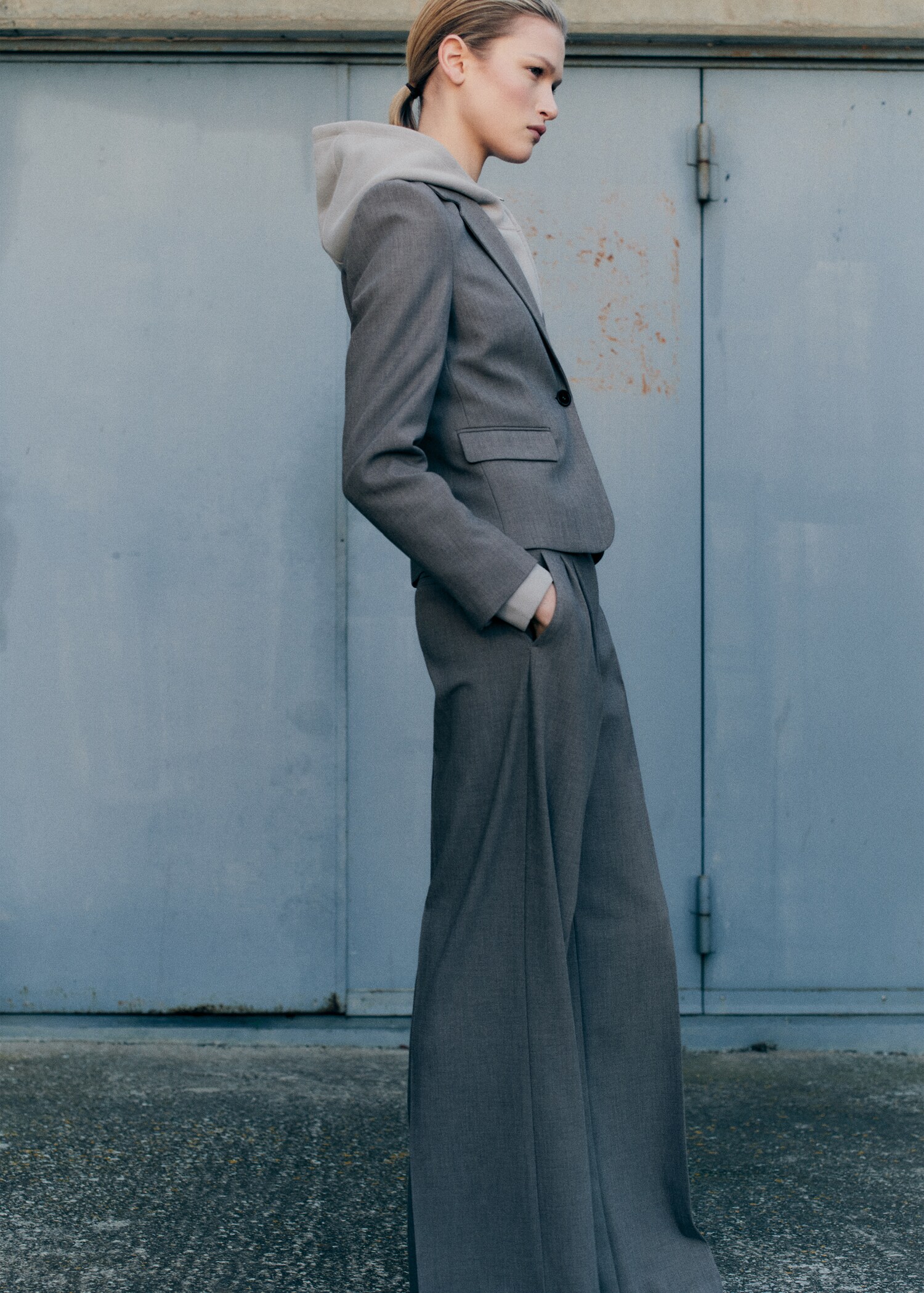 Wide leg suit trousers - Details of the article 7