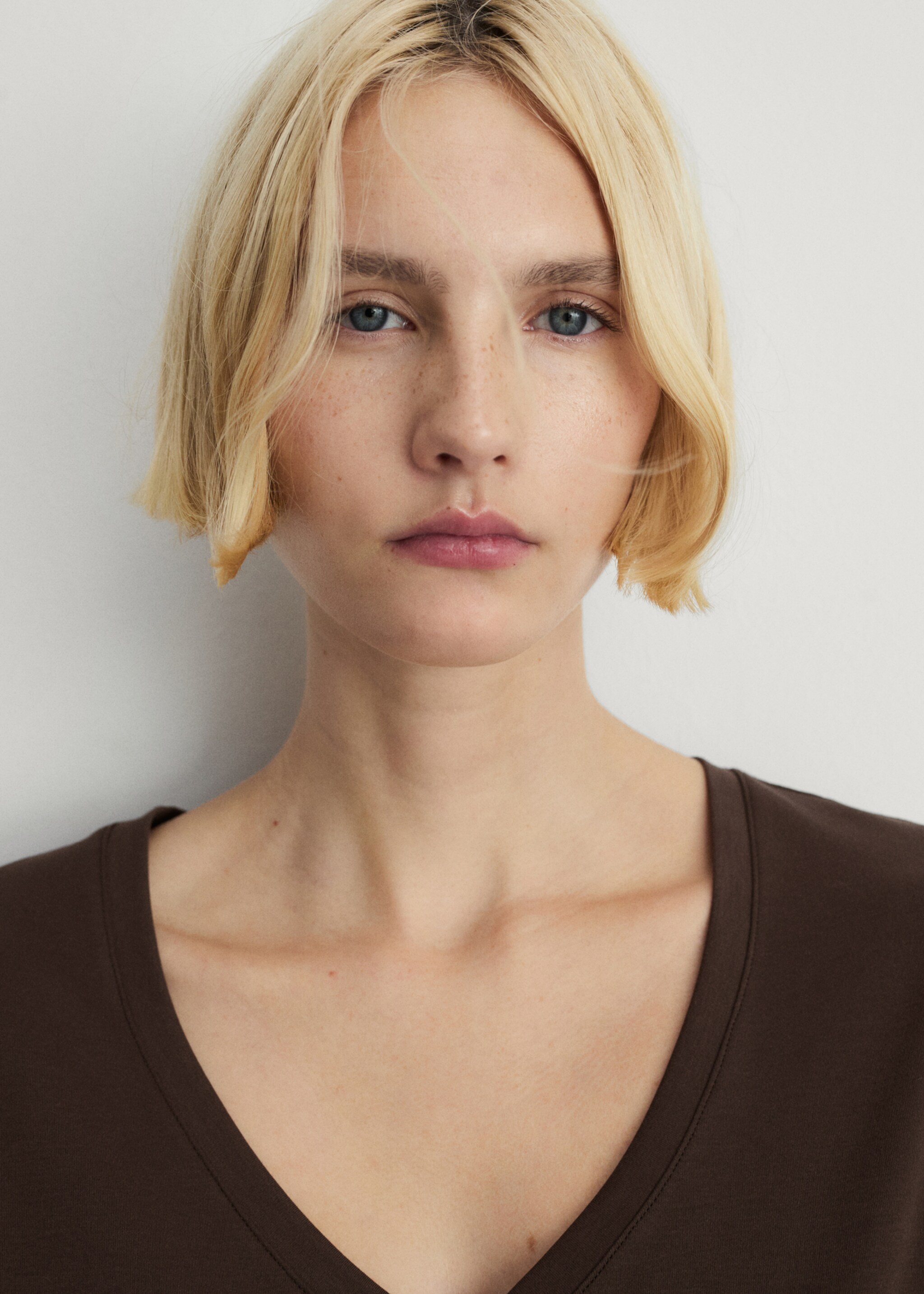 Plain cotton nightgown - Details of the article 1, Brown. Ref: 87094072-00.