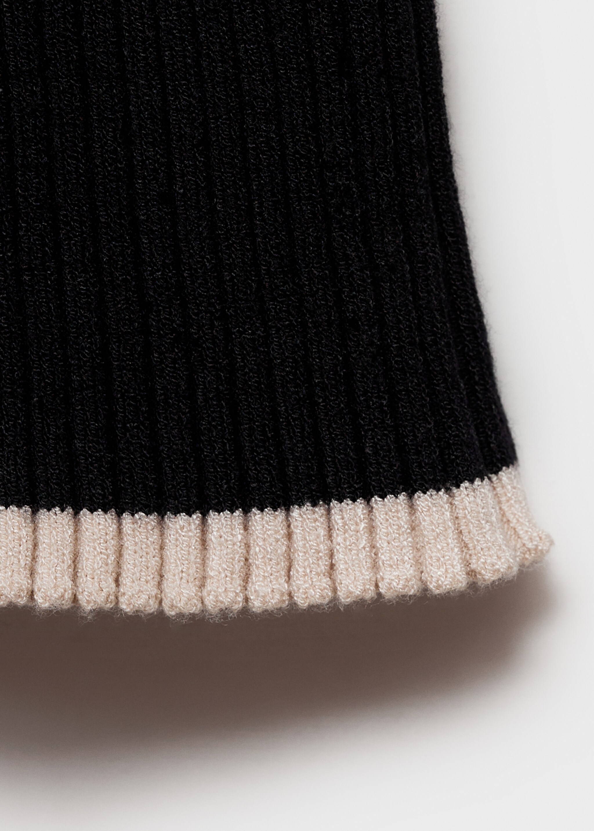 Robe maille liserés contrastants - Détail de l'article 0, Noir. Ref: 87094077-00.