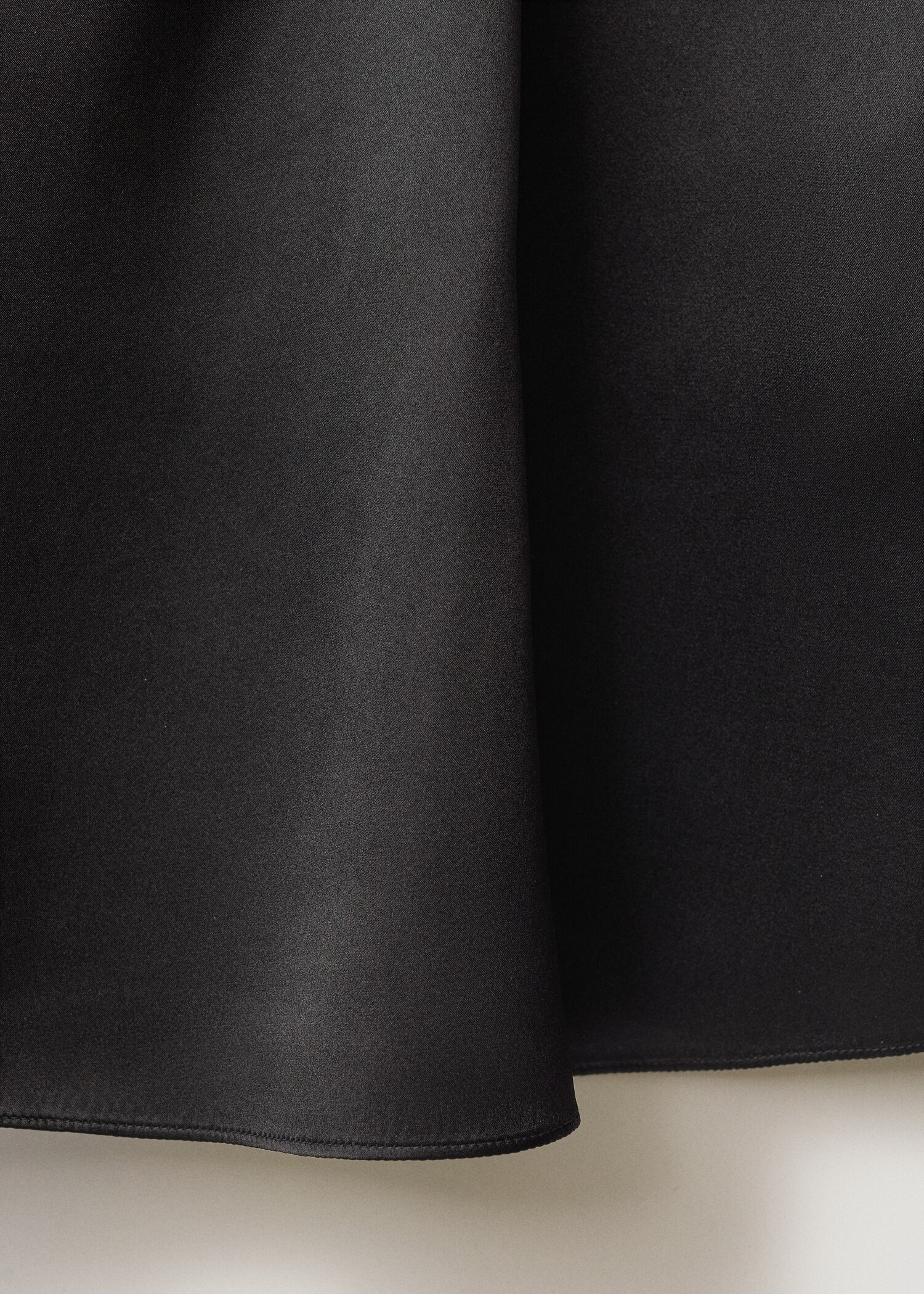 Silk top with straps - Details of the article 0