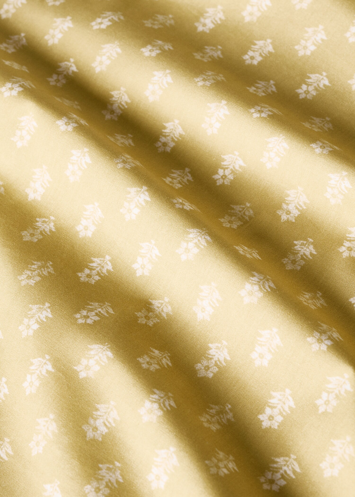 Children’s cotton top sheet with small flowers for 90 cm bed - Details of the article 2