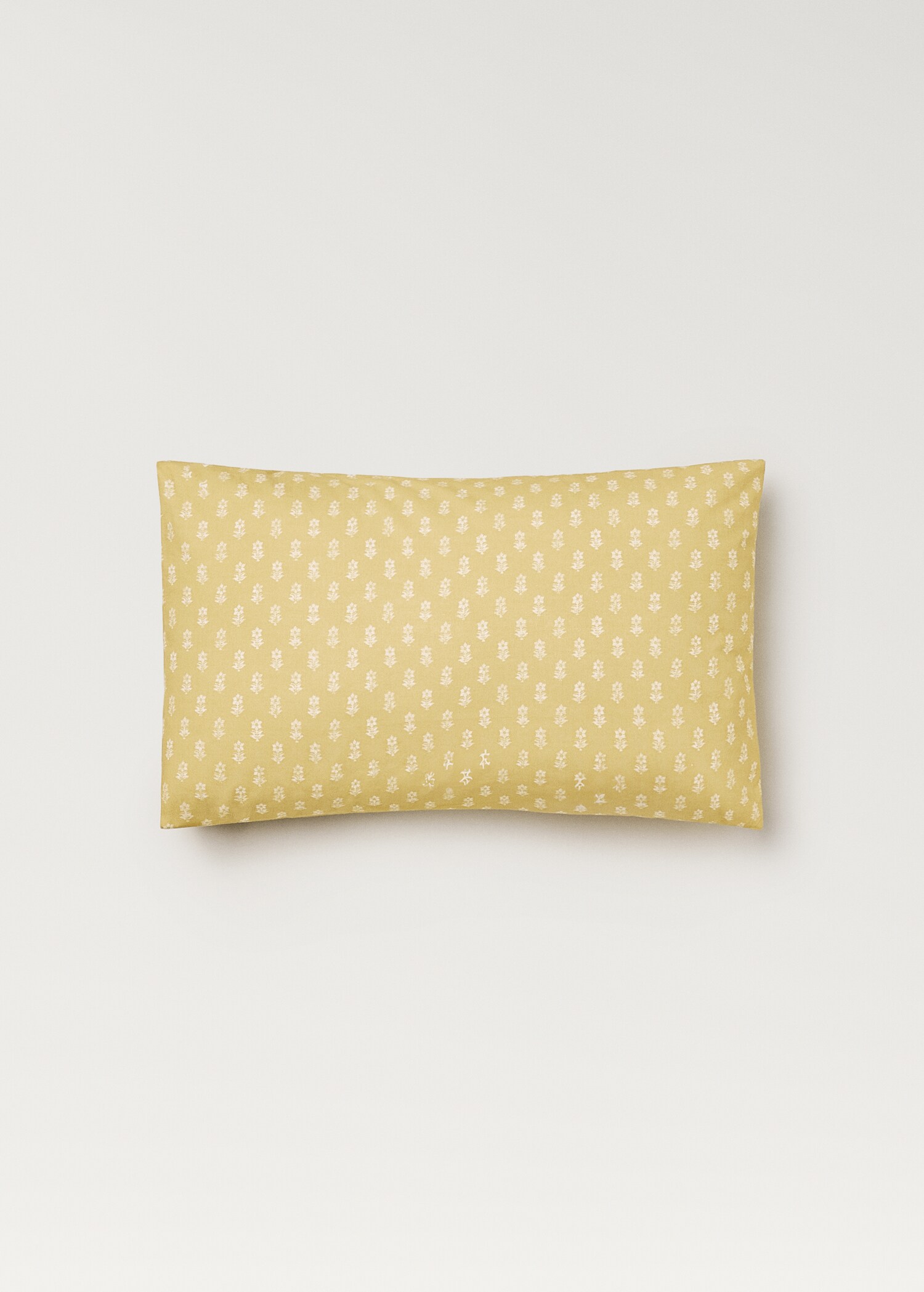 Children’s cotton percale pillowcase with small flowers 30x50 cm - Article without model