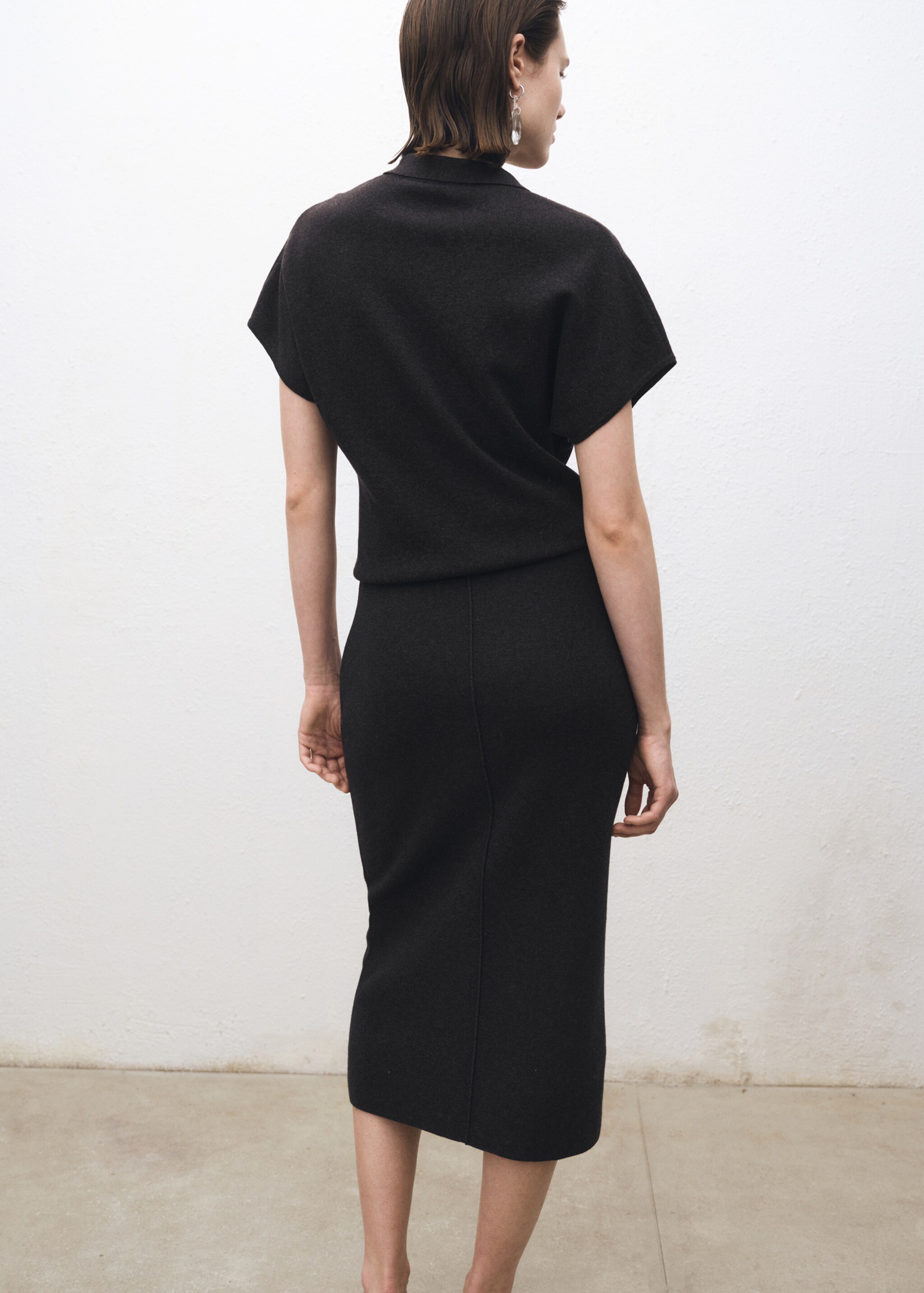 Wool-blend midi-skirt - Reverse of the article, Charcoal. Ref: 87094087-00.