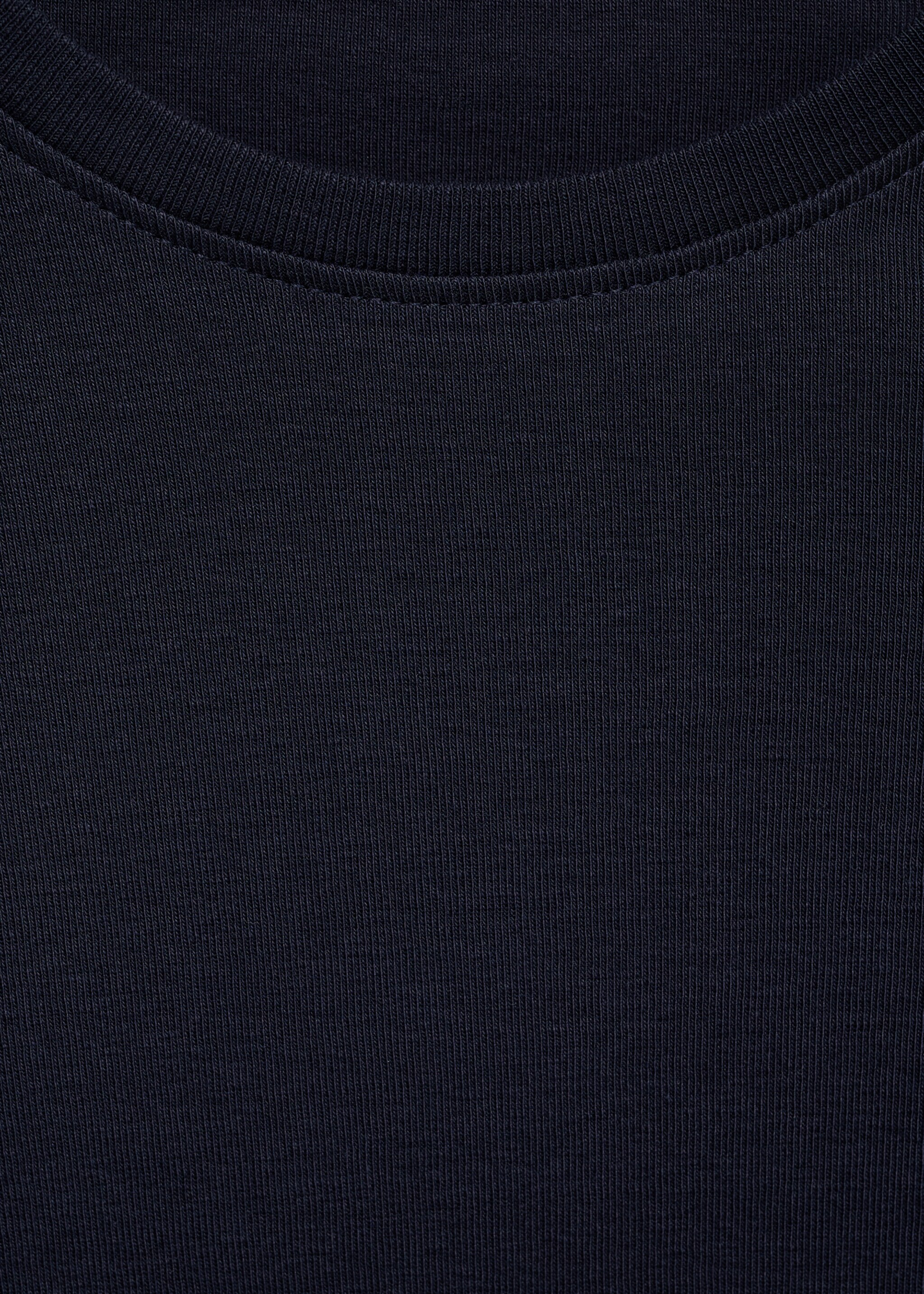 Fitted cotton t-shirt - Details of the article 8, Night Blue. Ref: 87094088-00.