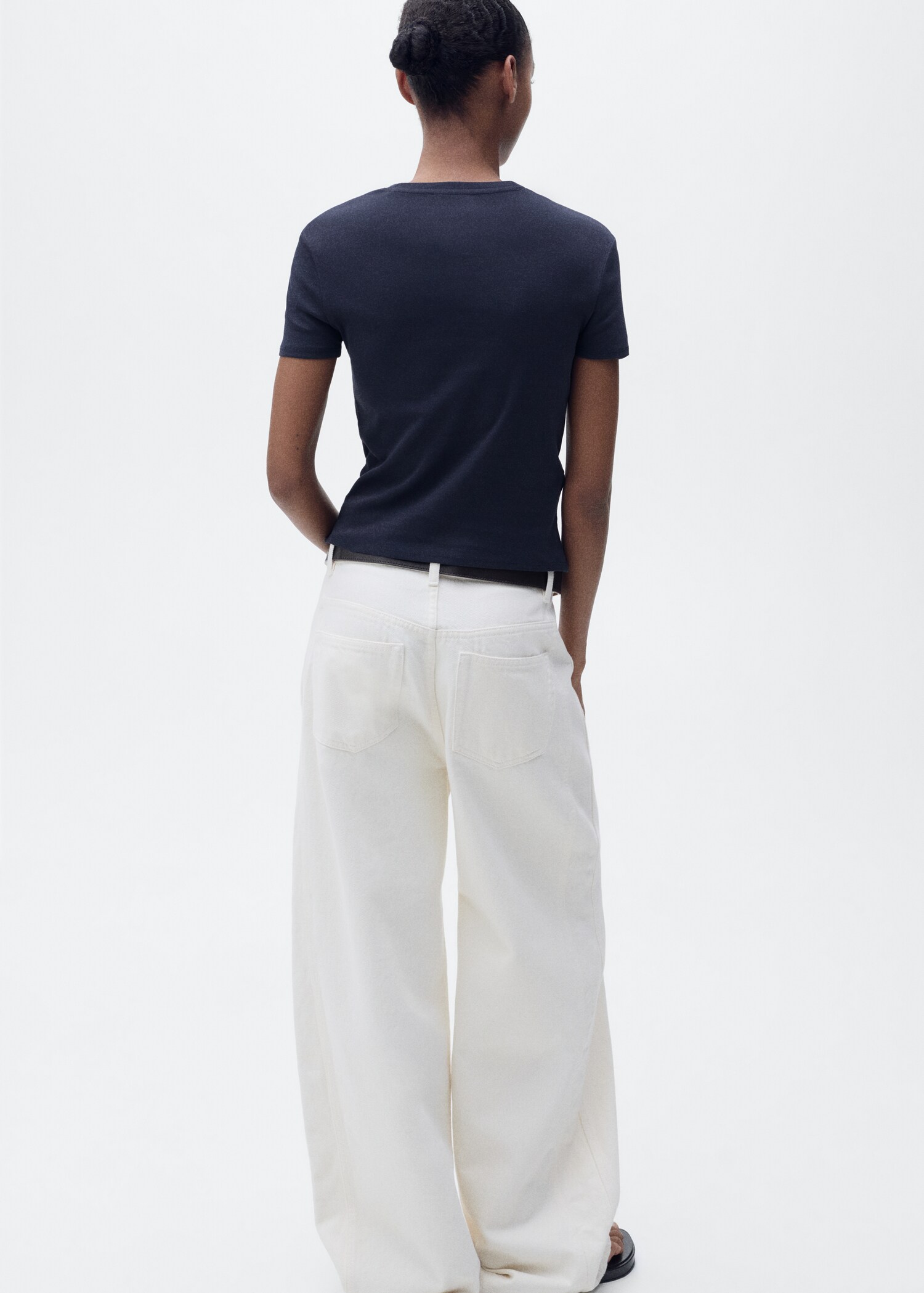 Fitted cotton t-shirt - Reverse of the article