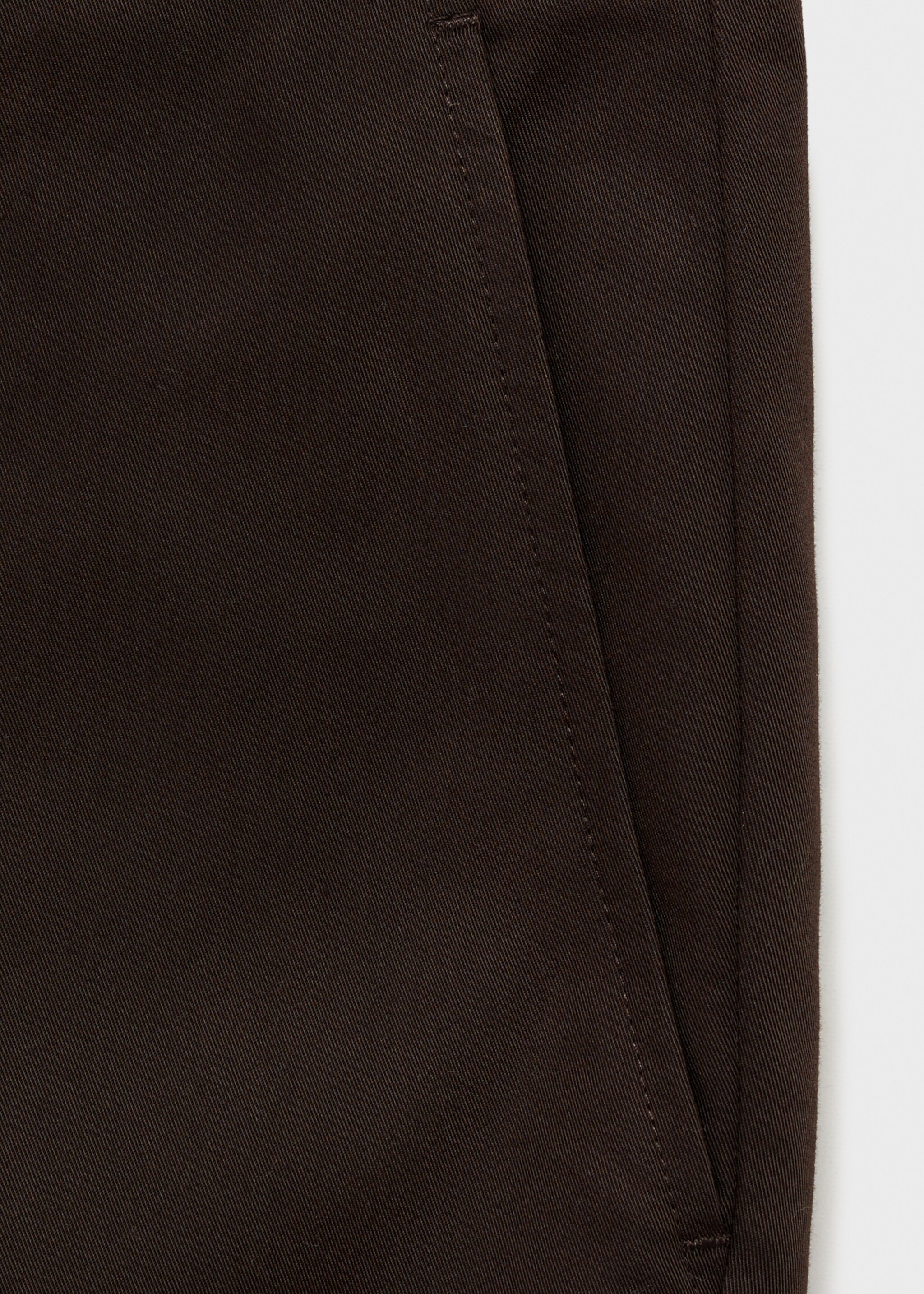 Pantalon Dublino chino slim-fit - Détail de l'article 8, Chocolat. Ref: 87094387-00.