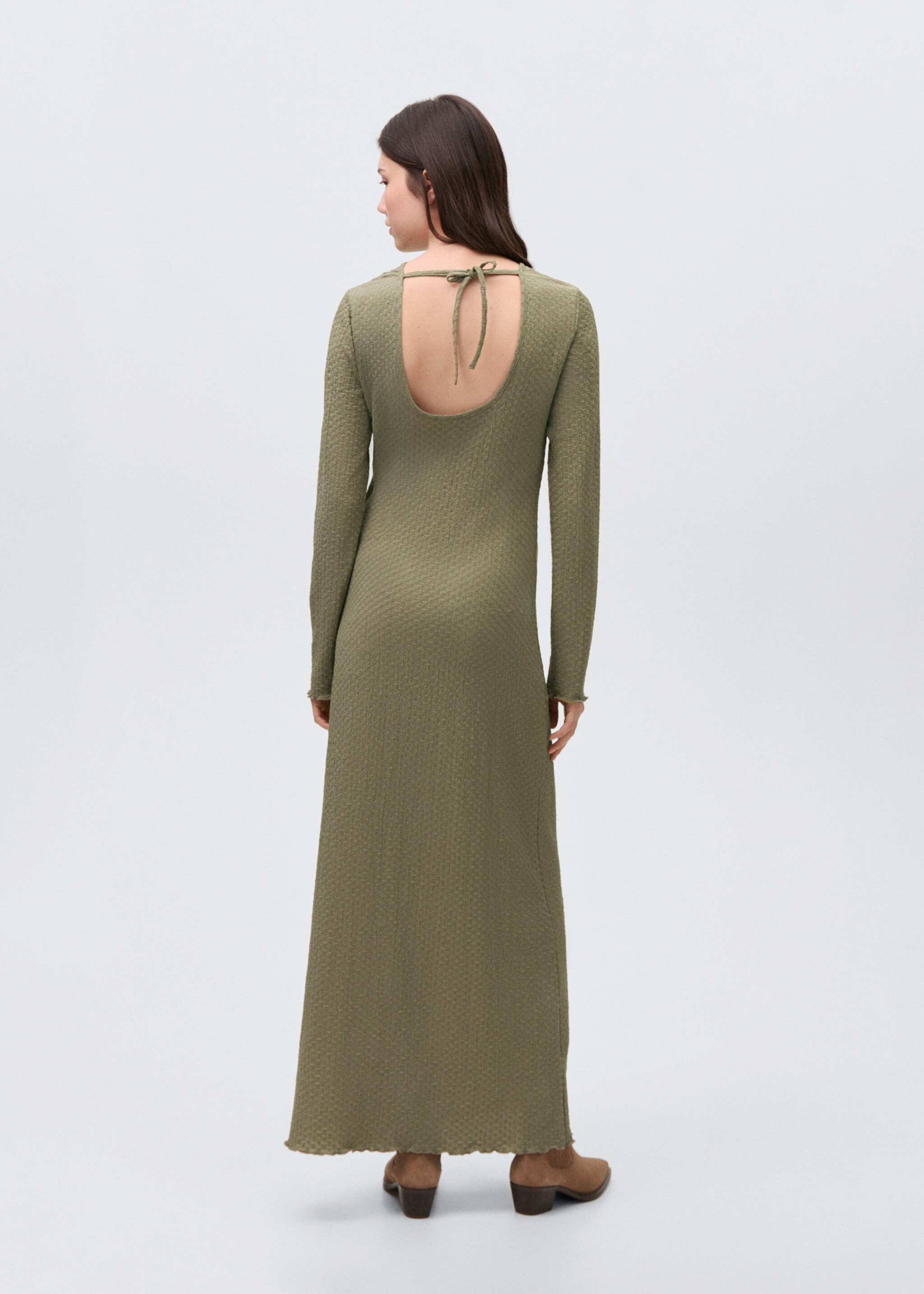 Long textured dress - Reverse of the article, Khaki. Ref: 87094407-00.