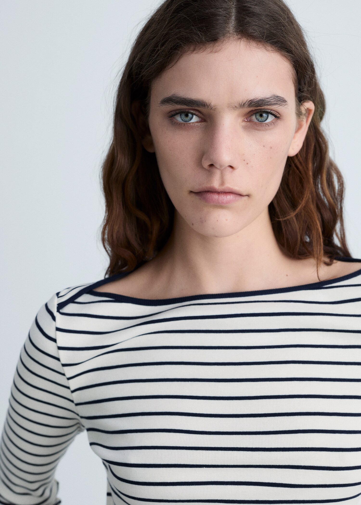 Striped boat-neck t-shirt - Details of the article 1