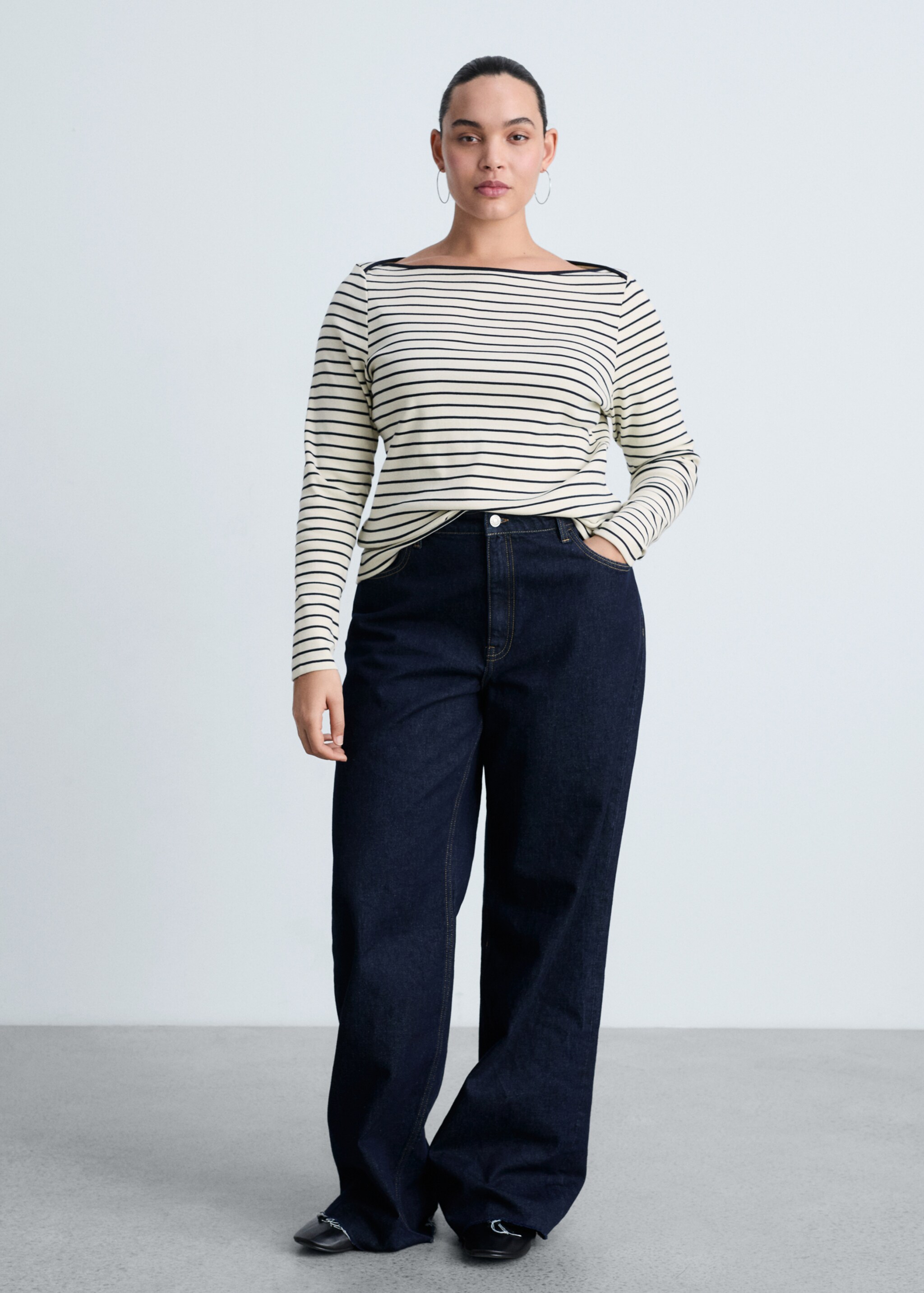 Striped boat-neck t-shirt - Details of the article 3, Off White. Ref: 87094416-00.