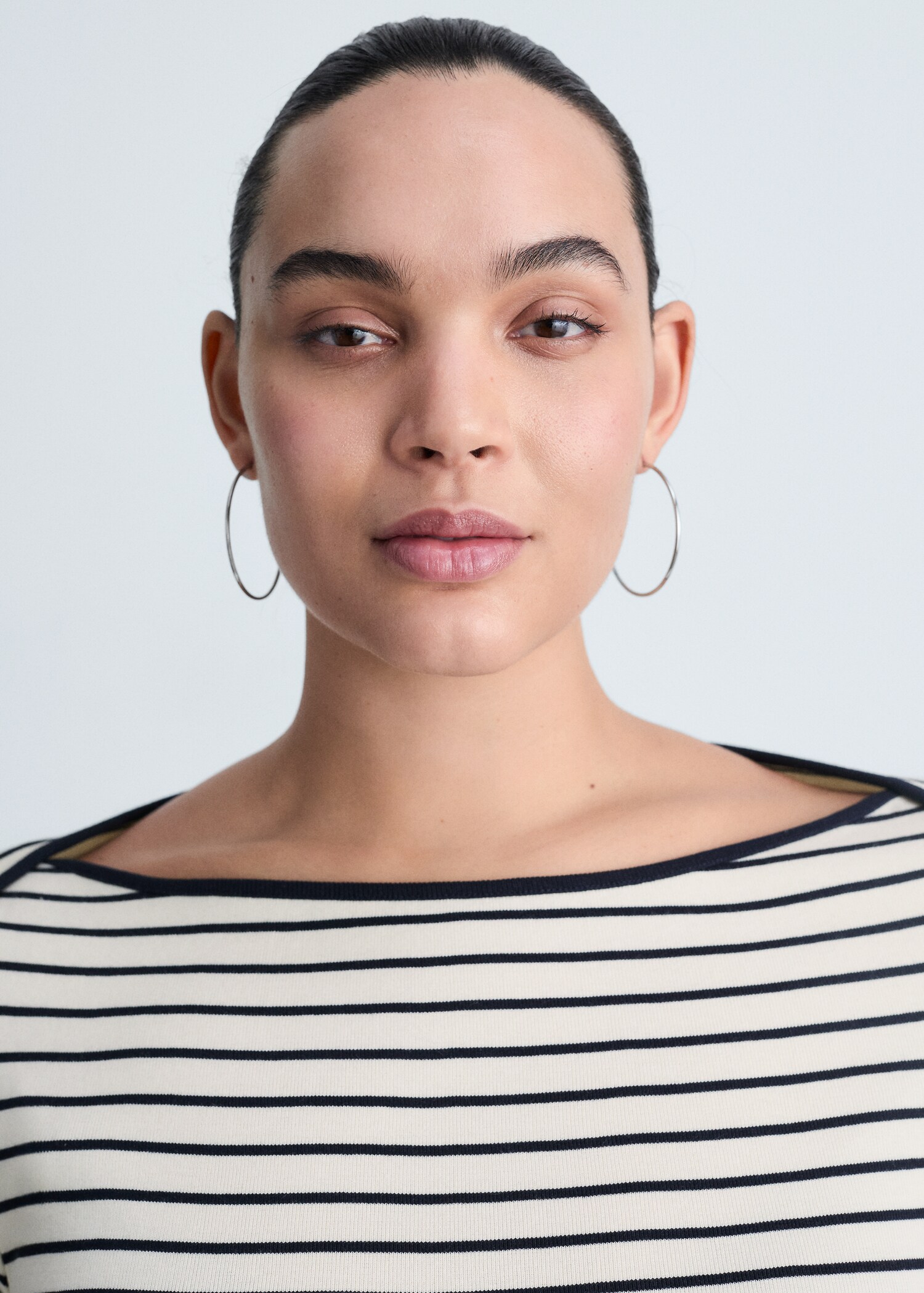 Striped boat-neck t-shirt - Details of the article 4