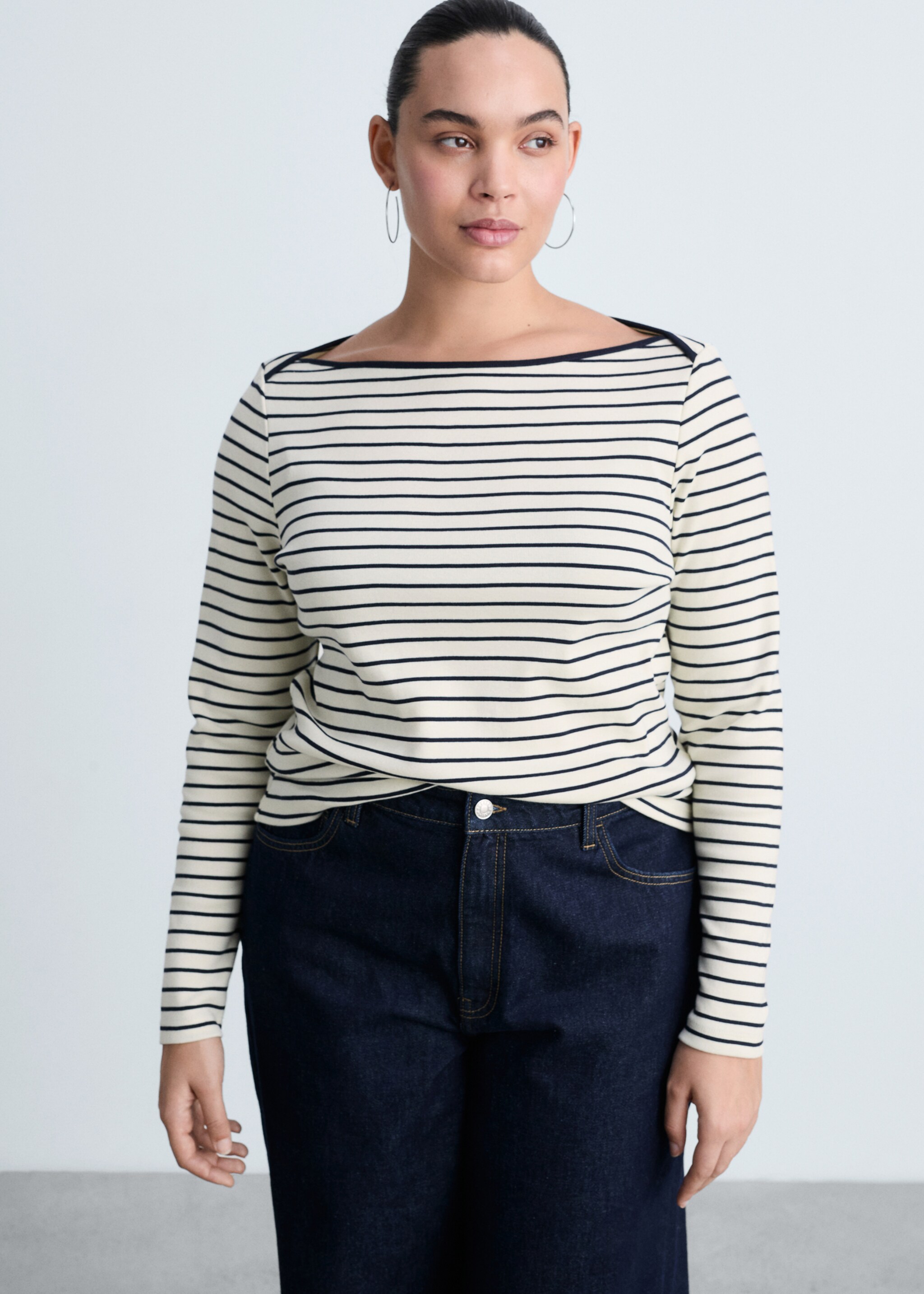 Striped boat-neck t-shirt - Details of the article 5, Off White. Ref: 87094416-00.