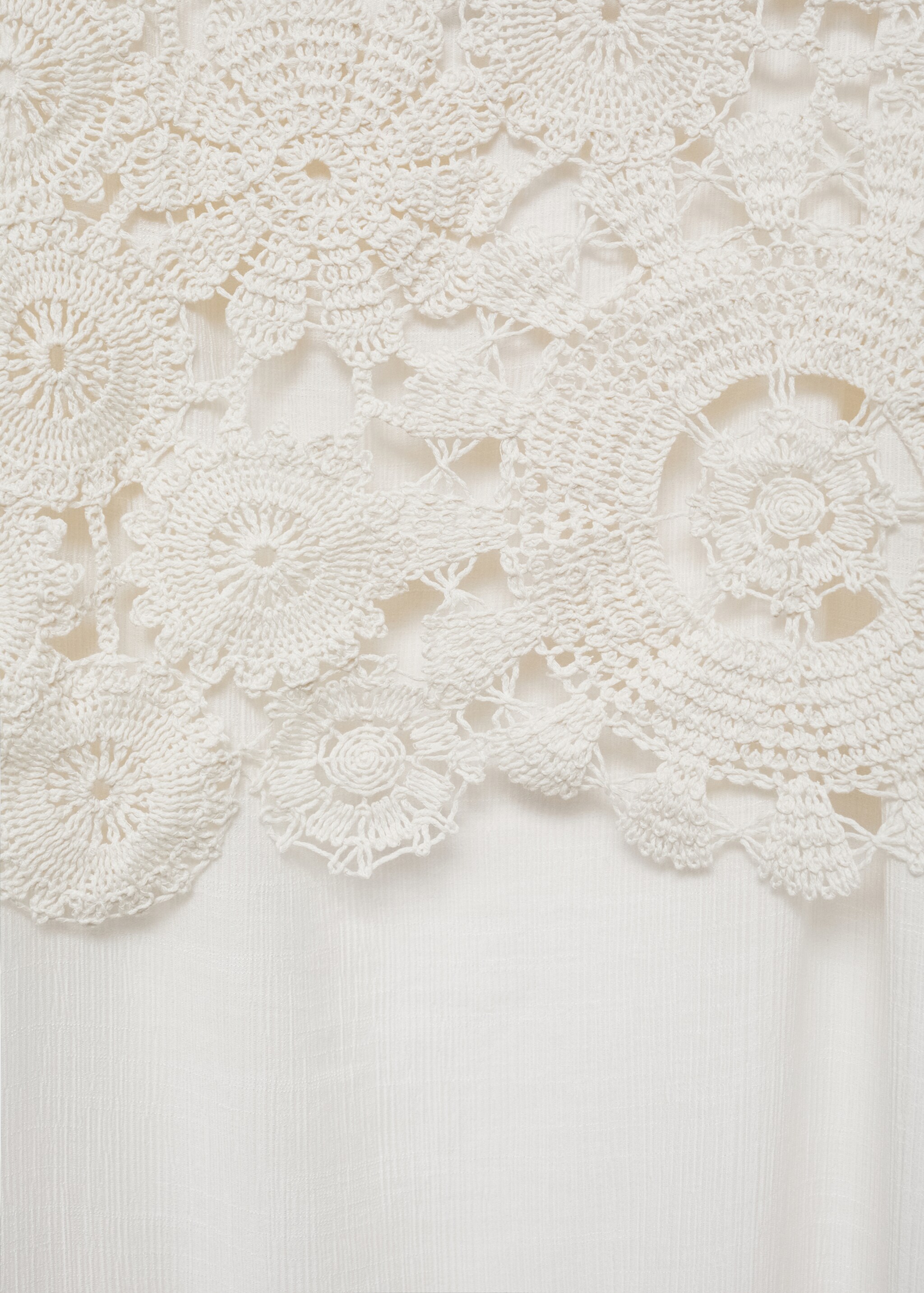 Midikleid mit Oberteil in Häkel-Optik - Detail des Artikels 8, Cremeweiß. Ref: 87094781-00.