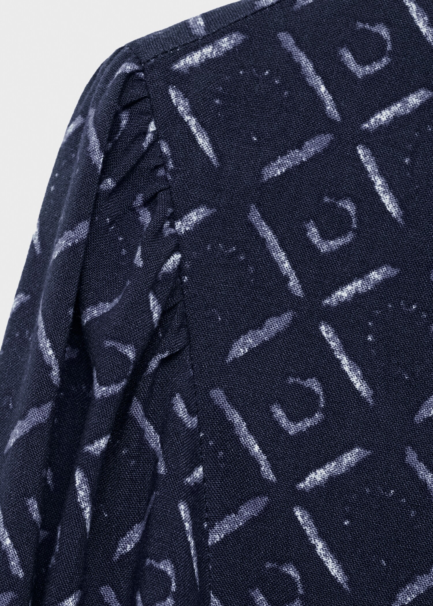 Asymmetric long jumpsuit - Details of the article 8