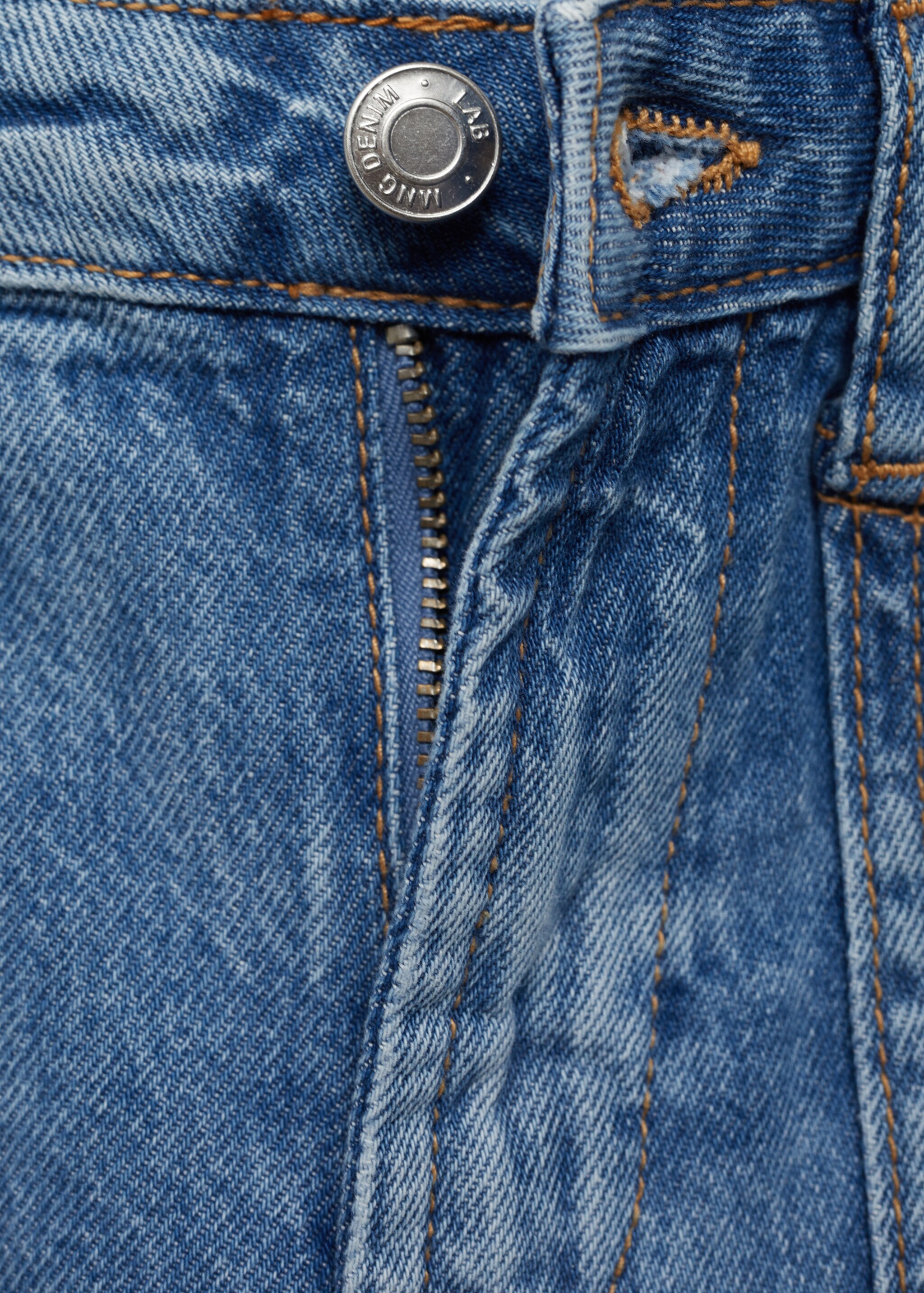 High-rise wideleg jeans - Details of the article 8, Medium Blue. Ref: 87094790-00.