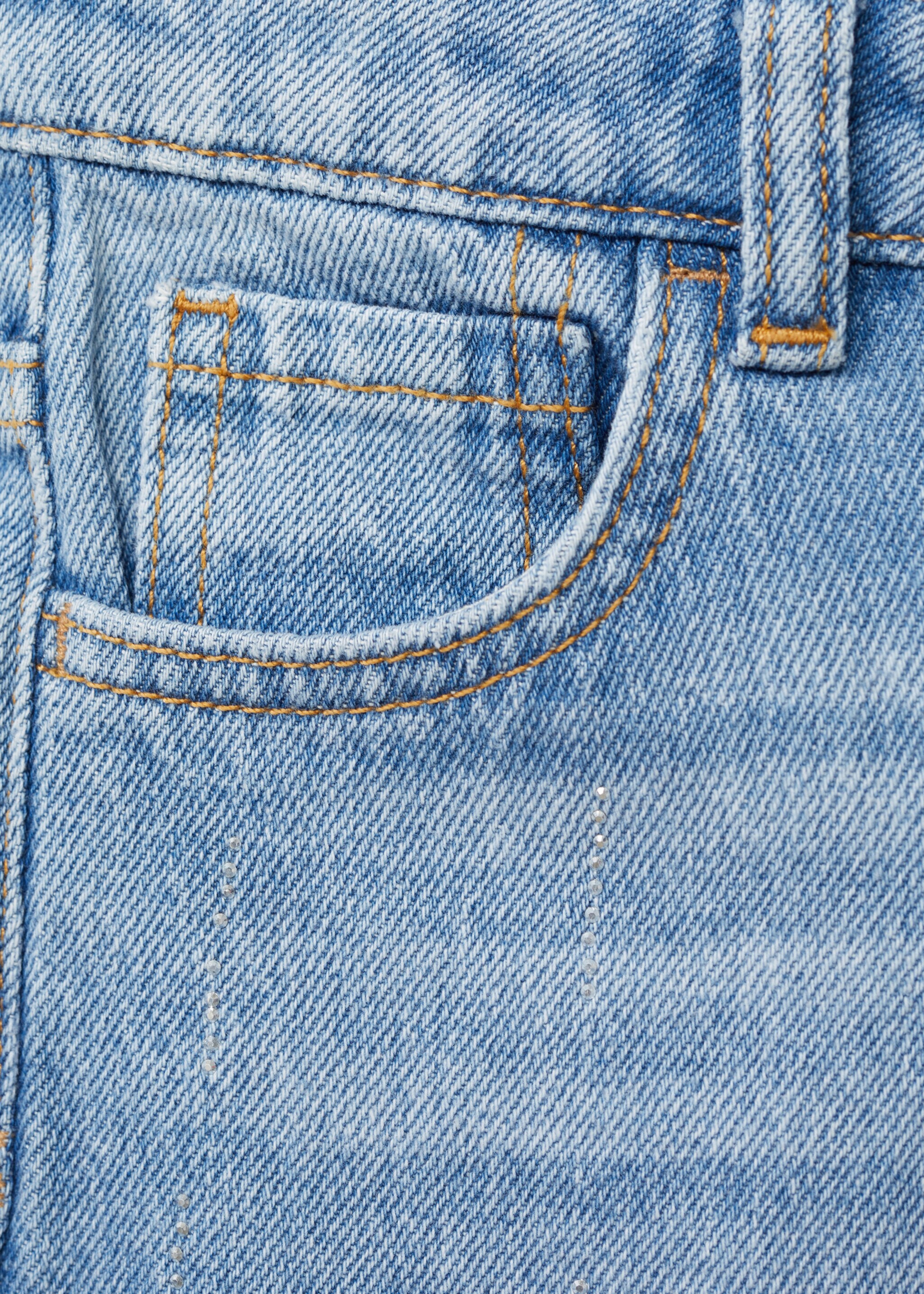 Mom-fit jeans with shiny detail - Details of the article 0, Medium Blue. Ref: 87094795-00.